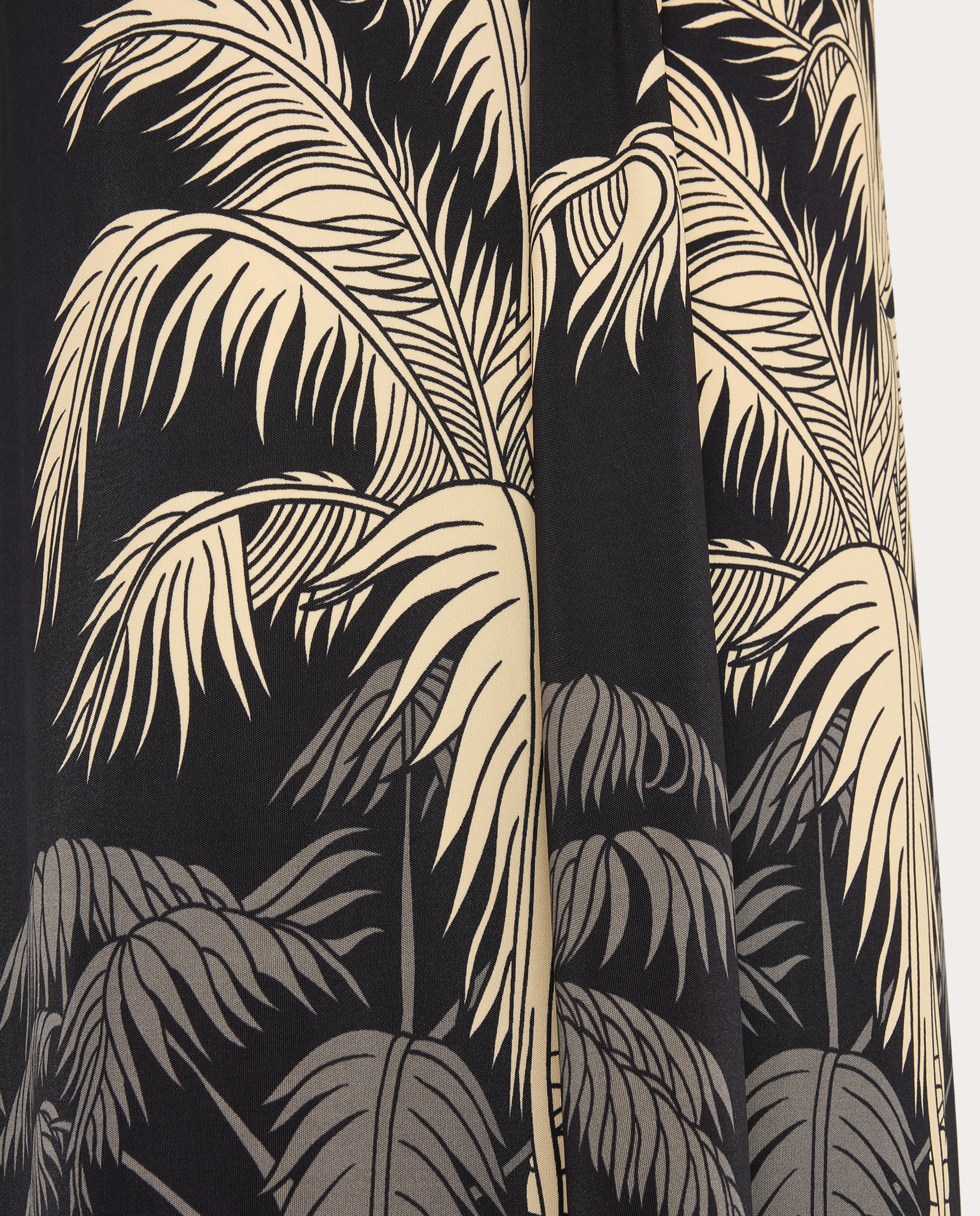 Falda larga Luminosity Negro-5