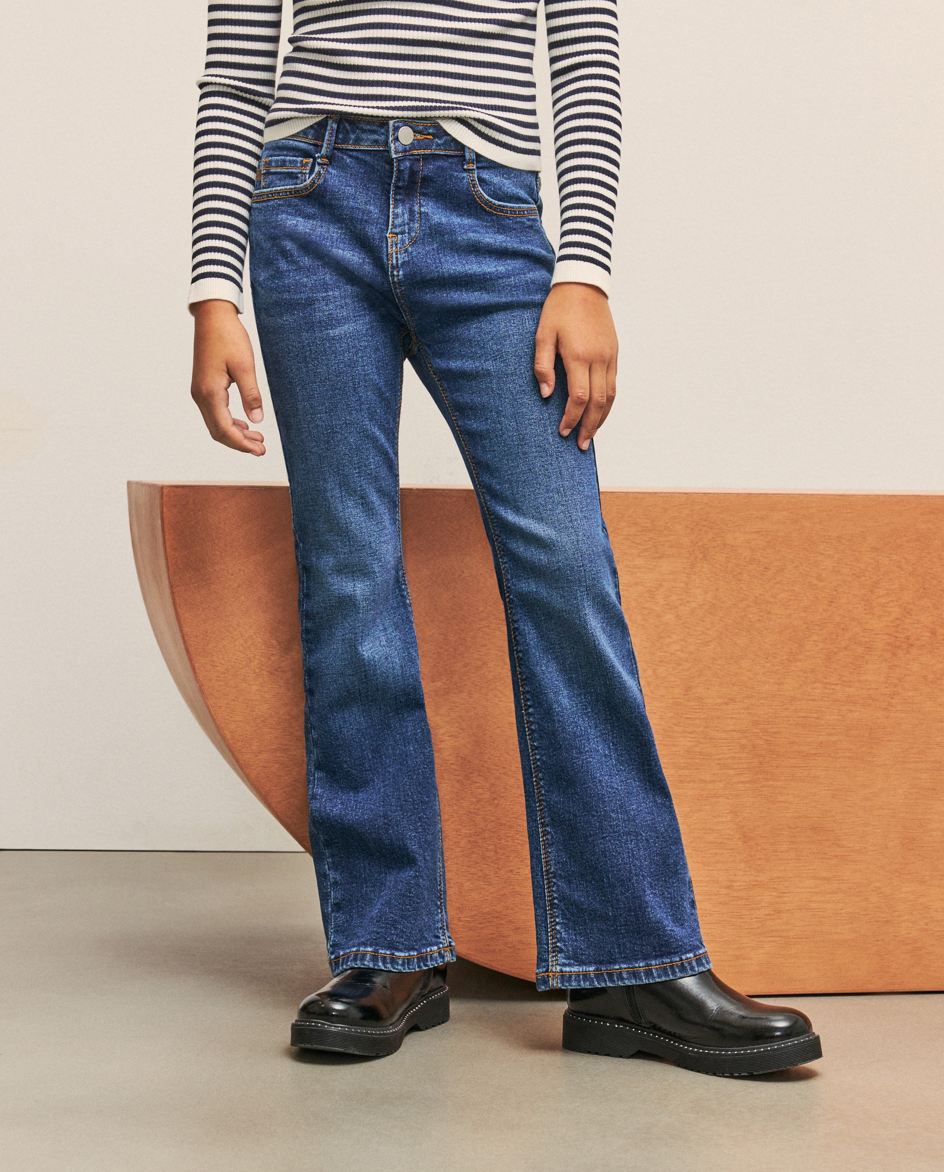 Jeans Flare Azul Suave-2