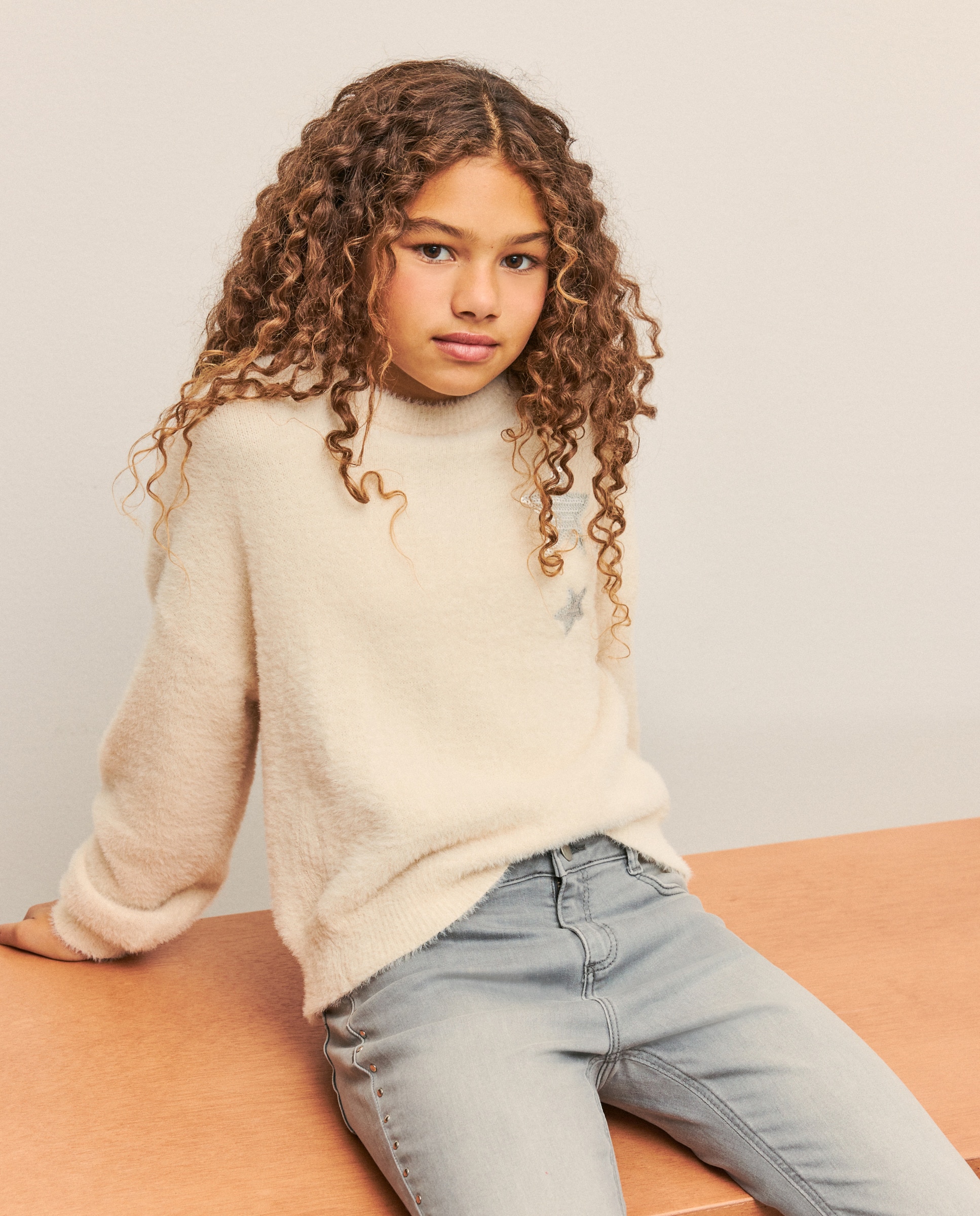 Imagem 0 de Camisola de Malha com Pelo e Estrelas de Lantejoulas