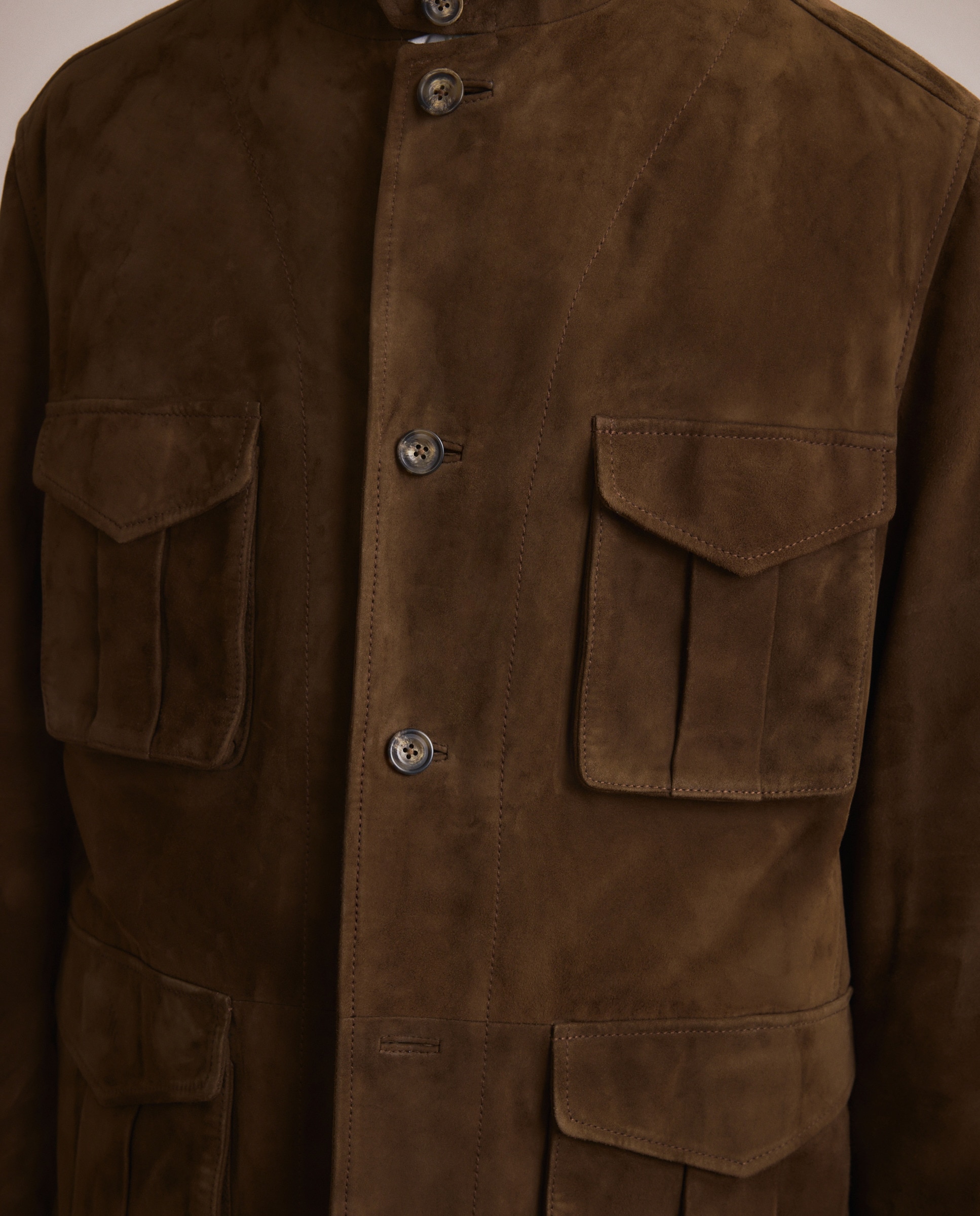 Casaco Safari em Camurça Caqui-4