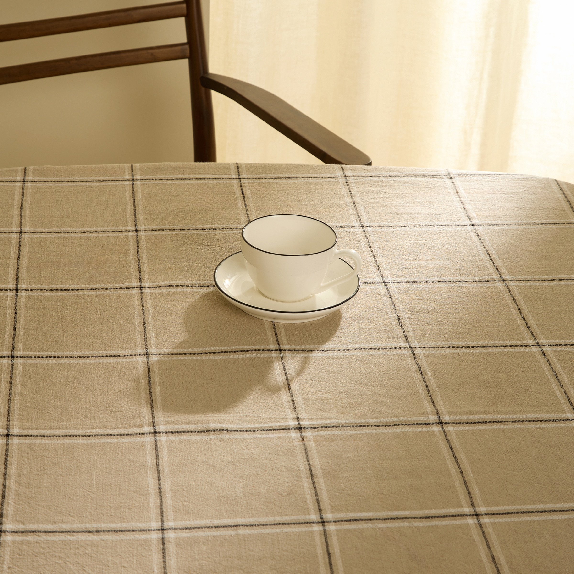 Toalha de Mesa de Algodão e Linho Hamar Torrado-1