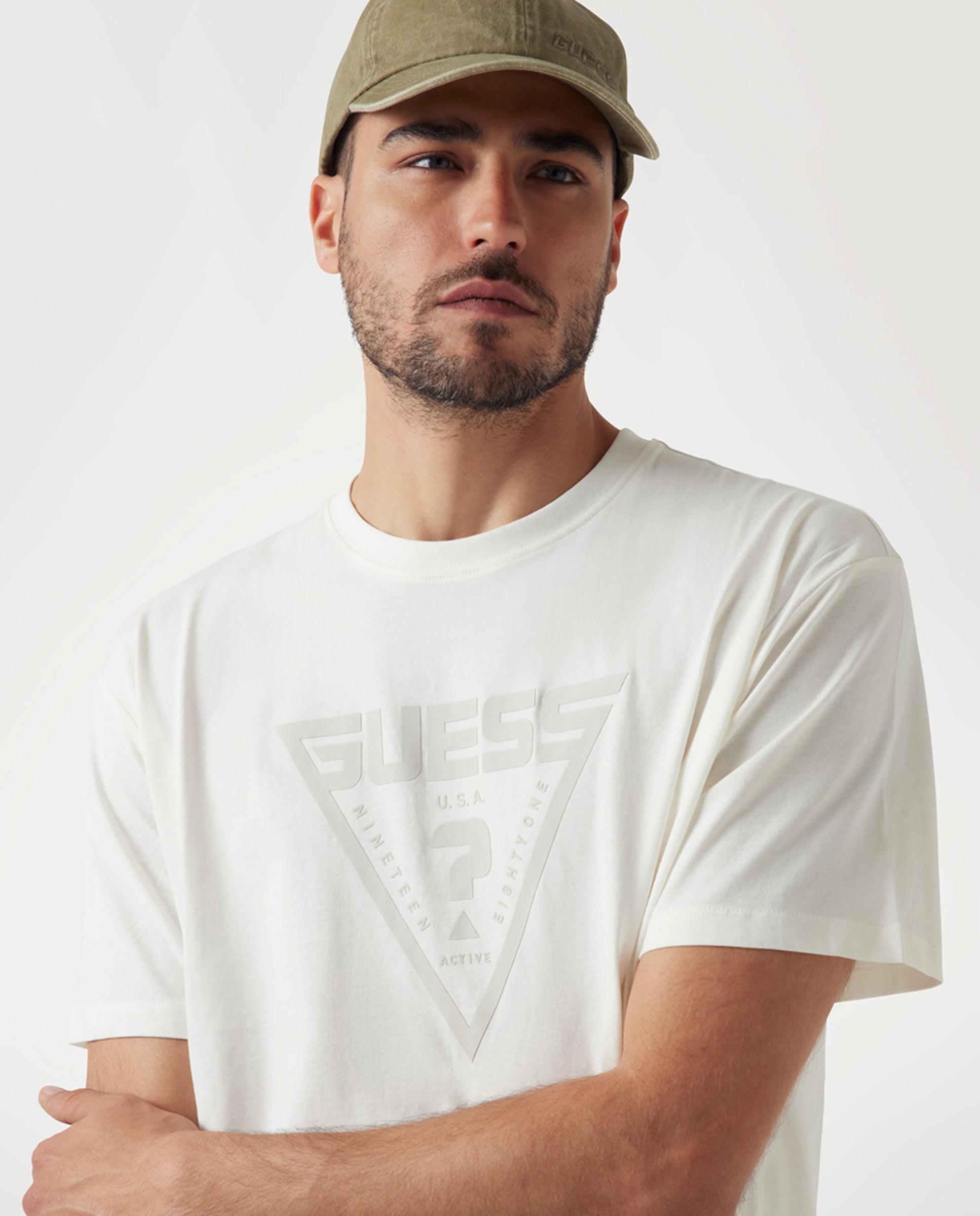 T-shirt com Manga Curta Bege-3