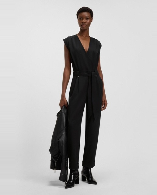 Imagem 0 de Macacão de Manga Curta em Poliéster e Tecido Crepe