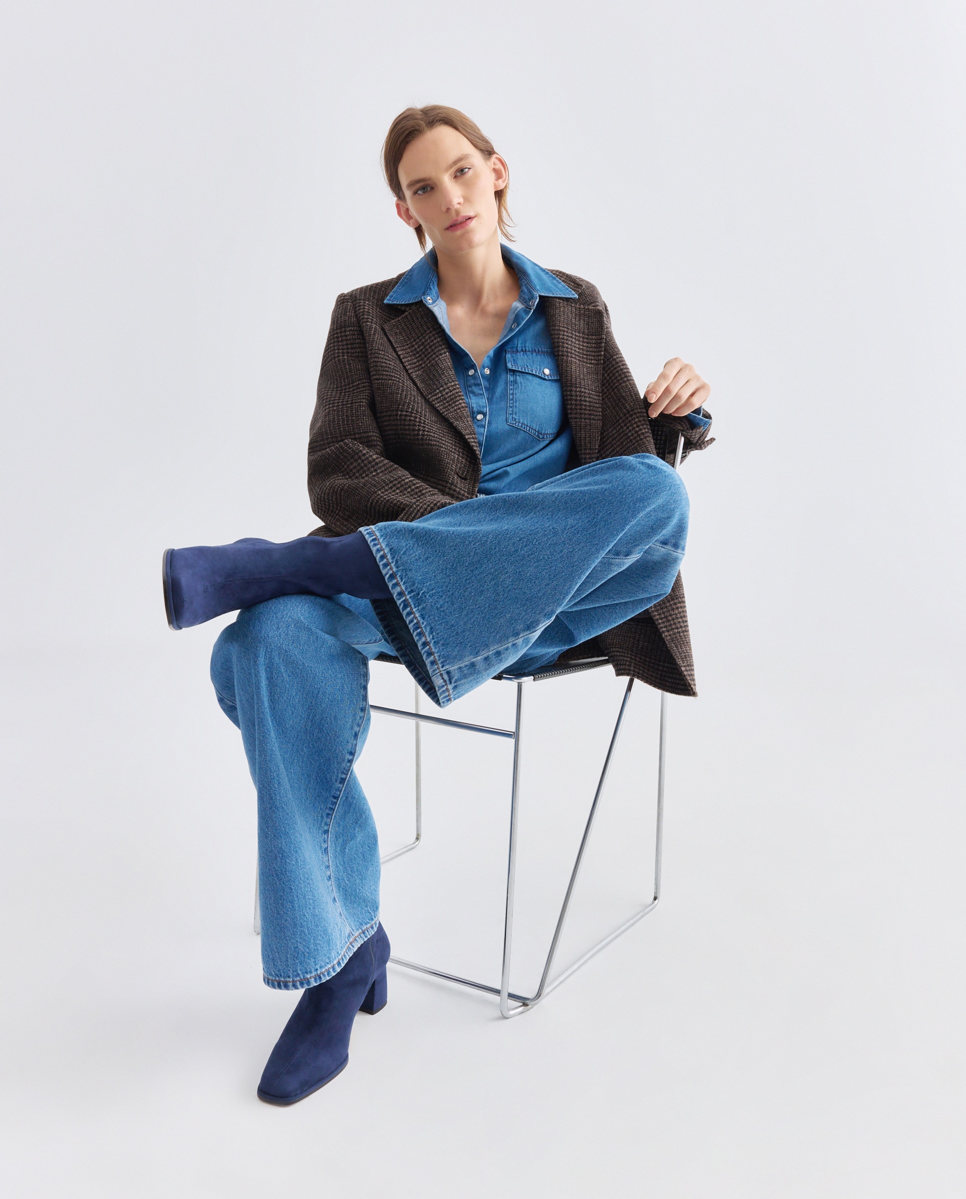 Botins com Salto Médio e Elástico Azul-6