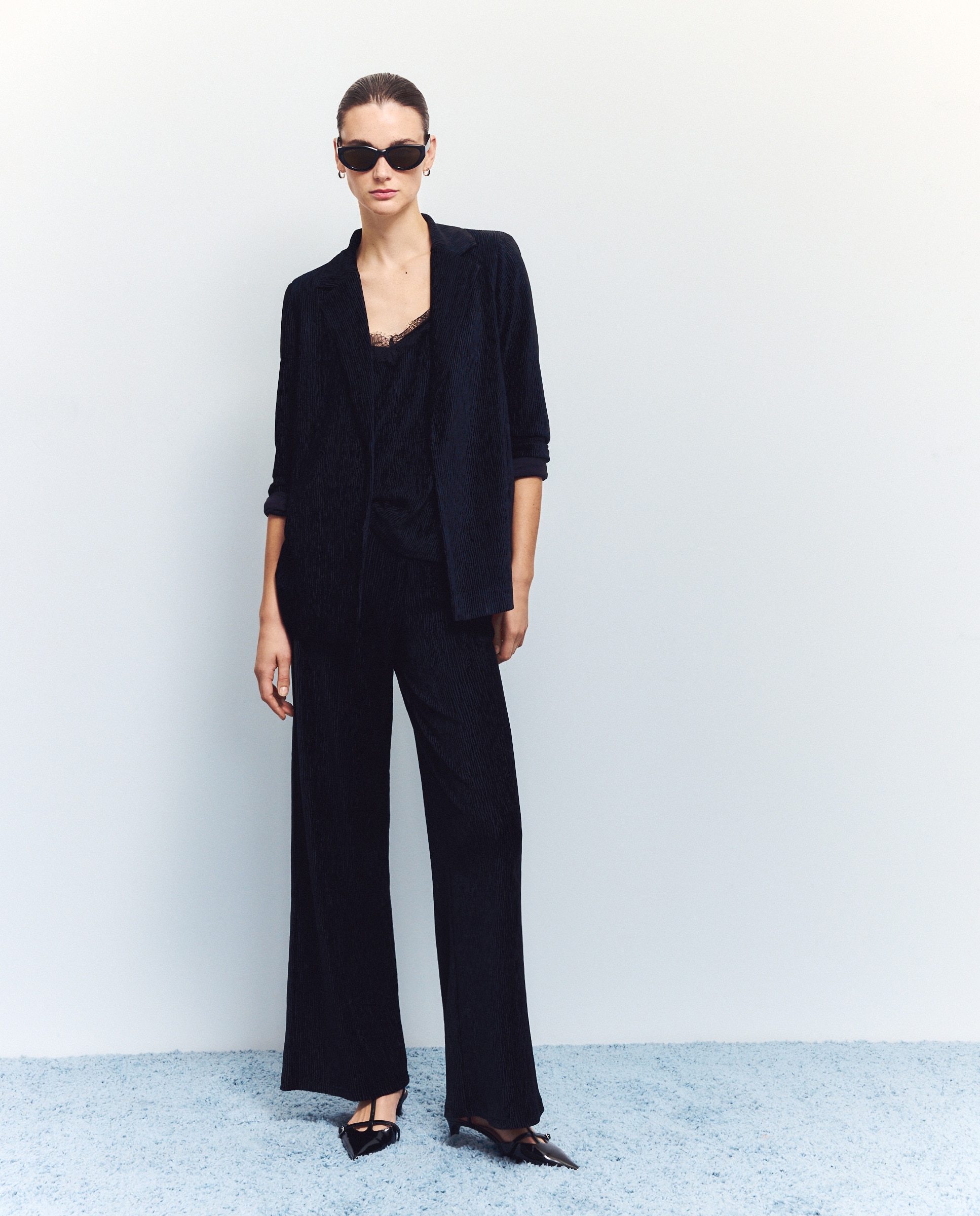 Kimono de Veludo Plissado Preto-1