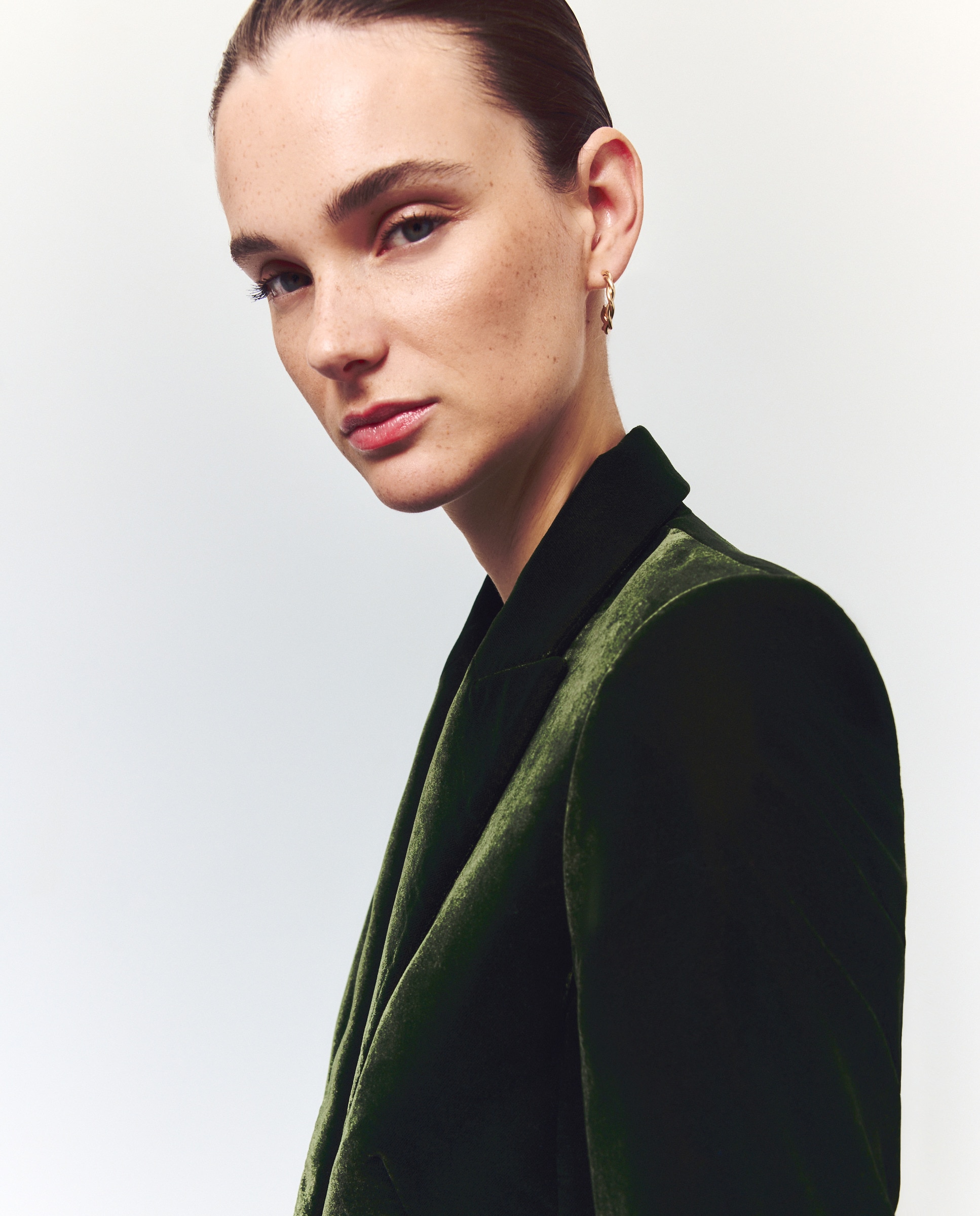 Blazer Liso 560 Azeitona-3