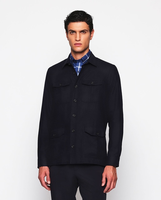 Imagem 0 de Sobrecamisa Lisa com Quatro Bolsos