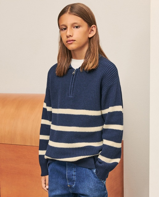 Imagem 0 de Camisola de Malha de Tricot com Gola Redonda às Riscas, Meio Fecho de Correr e Desenho à Frente