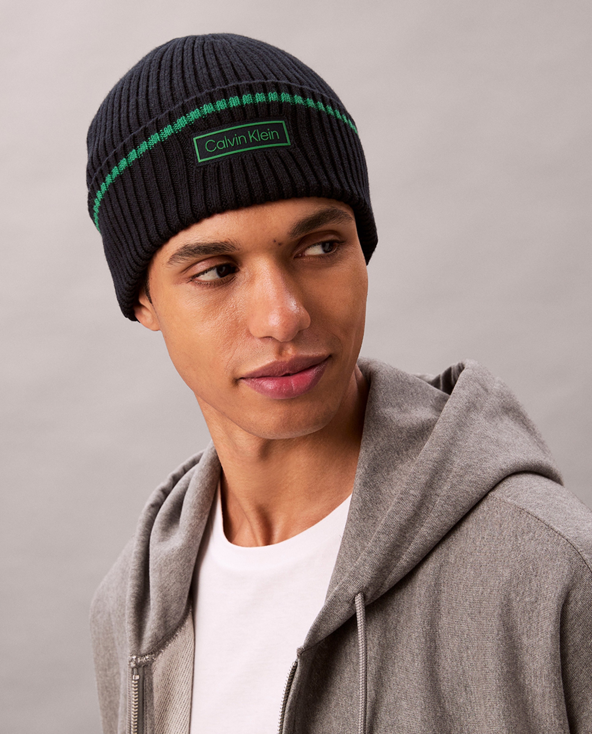 Gorro de Malha com Logótipo em Remendo Azul-marinho-4