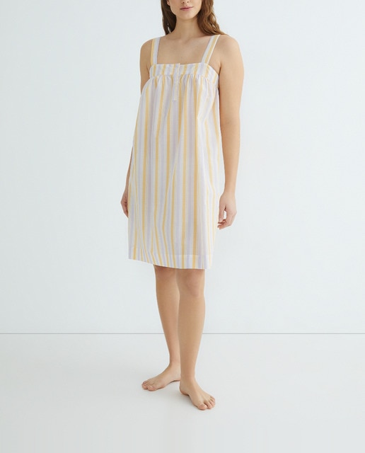 Imagen 0 de Camisón de mujer estampado de tirantes