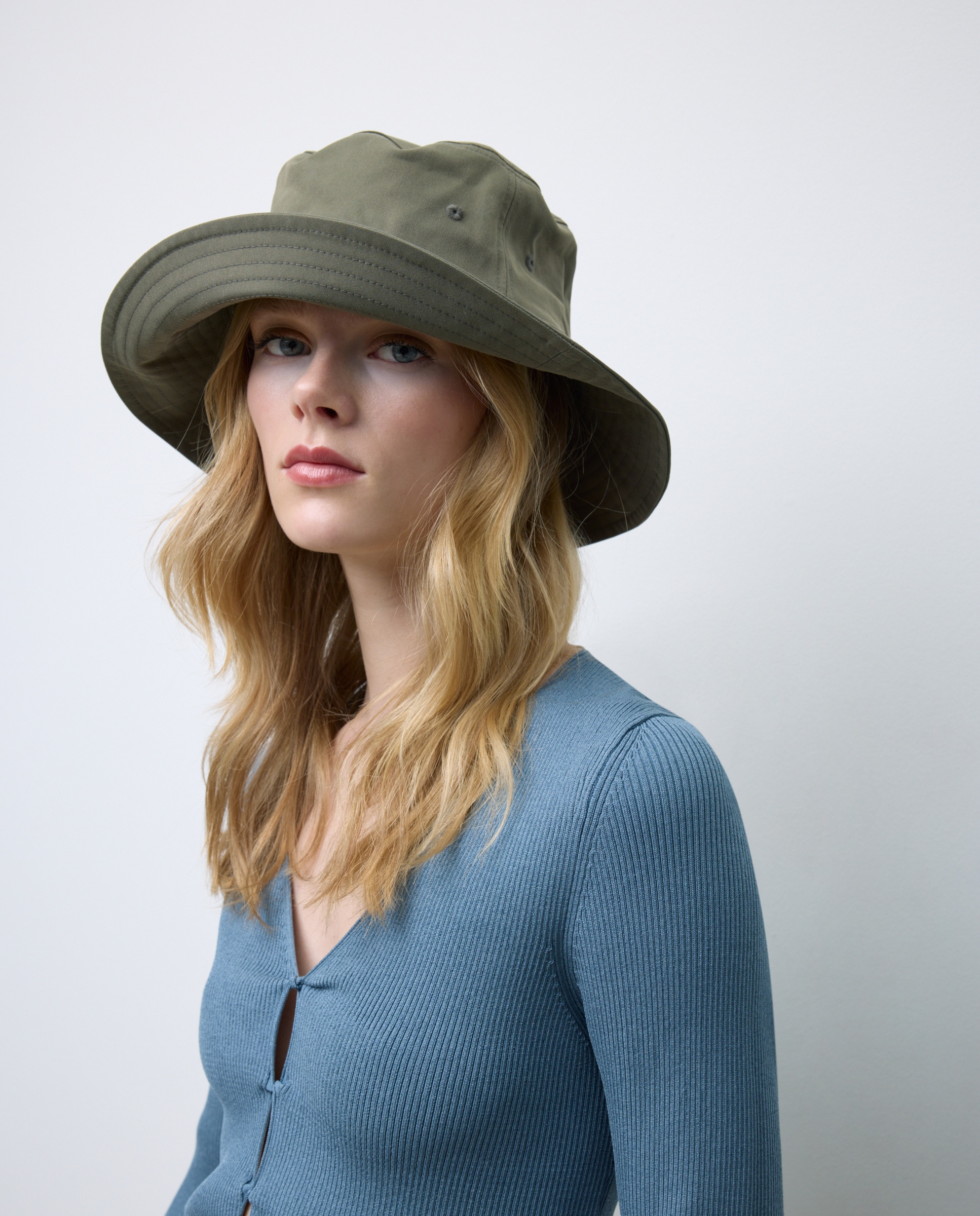 Chapéu para a Chuva 520 Caqui-3