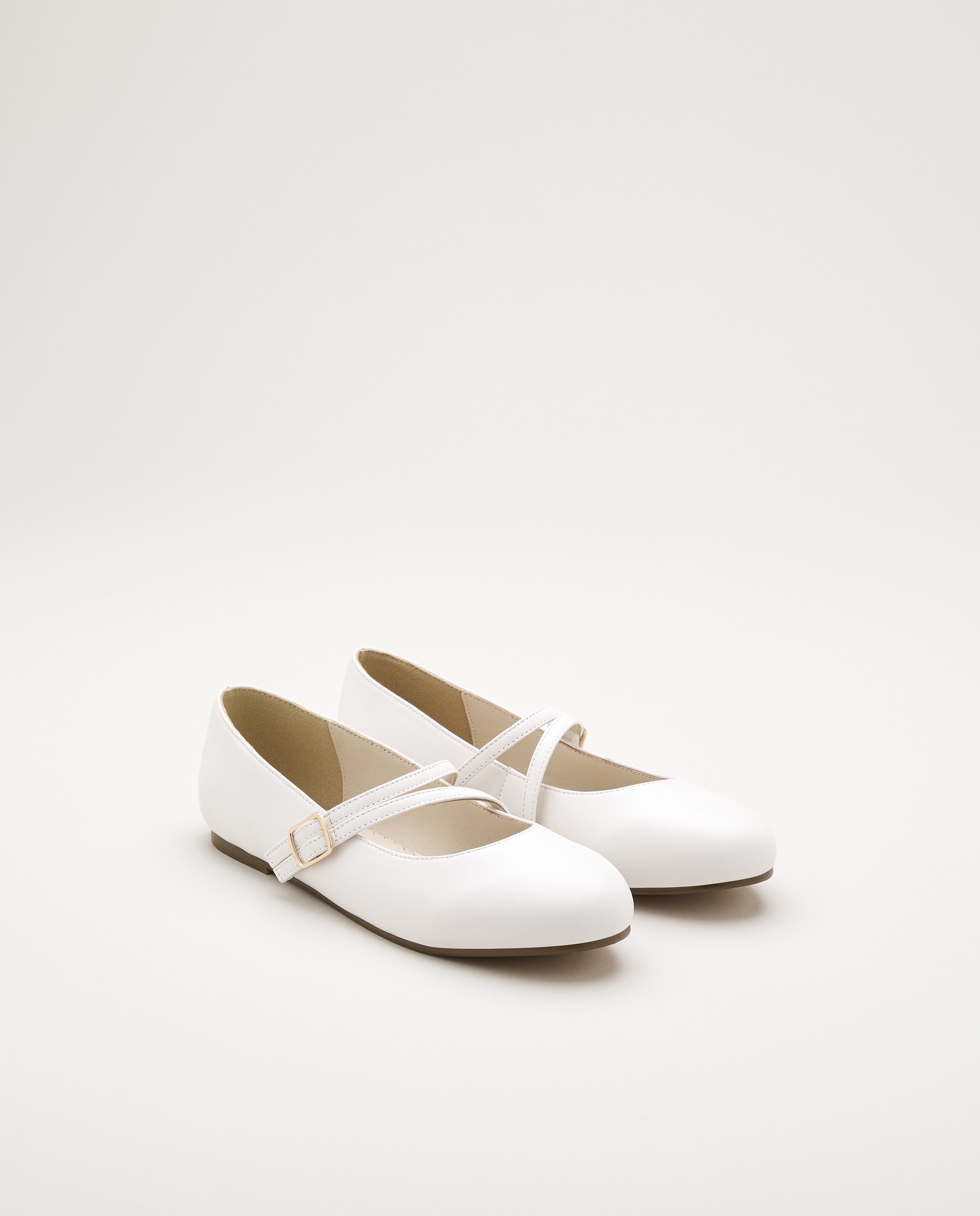 Sapatos de Presilha em Pele com Tira Dupla Cruzada Branco-2