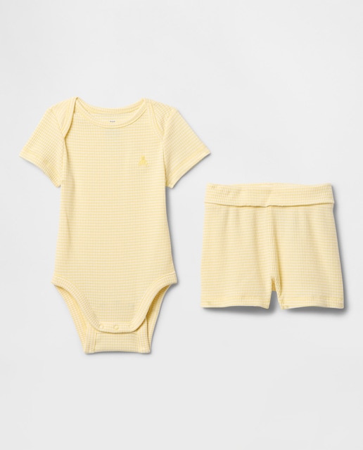 Imagen 0 de Conjunto de body y pantalones cortos de punto acanalado supersuave de bebé