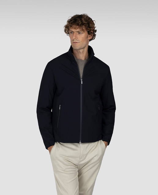 Imagen 0 de Cazadora de hombre técnica cuello tirilla dynamic con 2 bolsillos tallas grandes