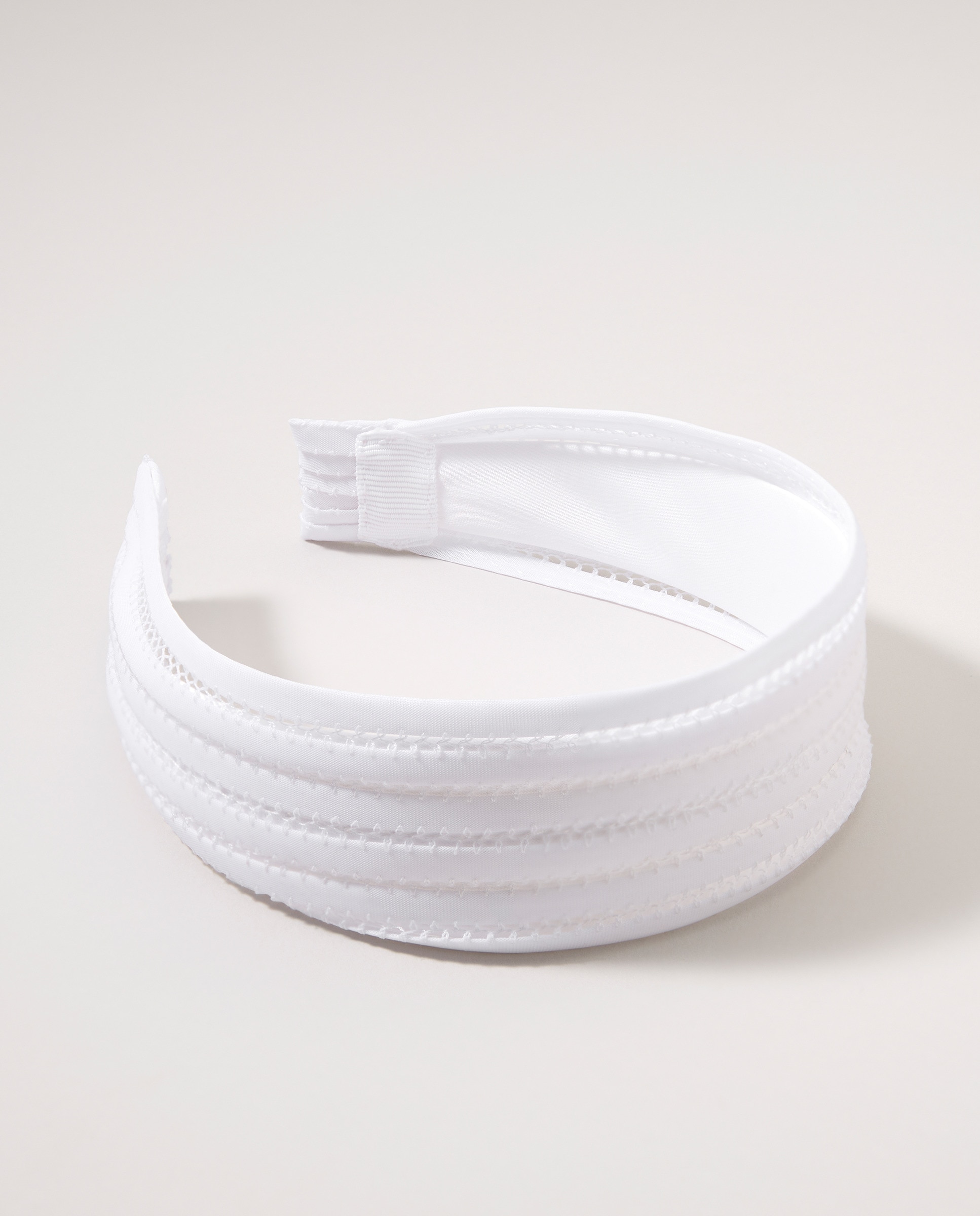 Imagem 0 de Bandolete Asa de Mosca Continuid