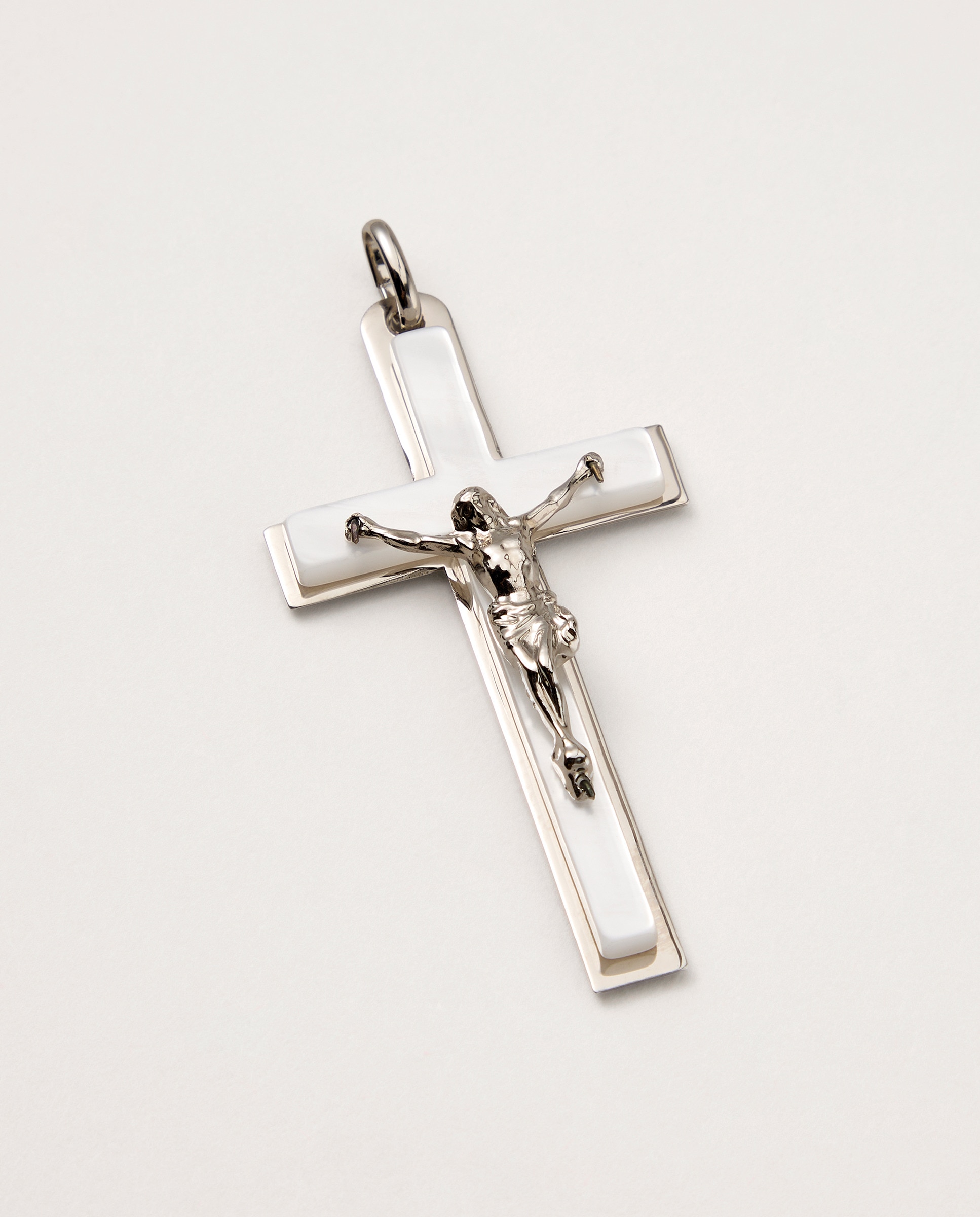 Crucifixo de Madrepérola - Prateado Prata-1
