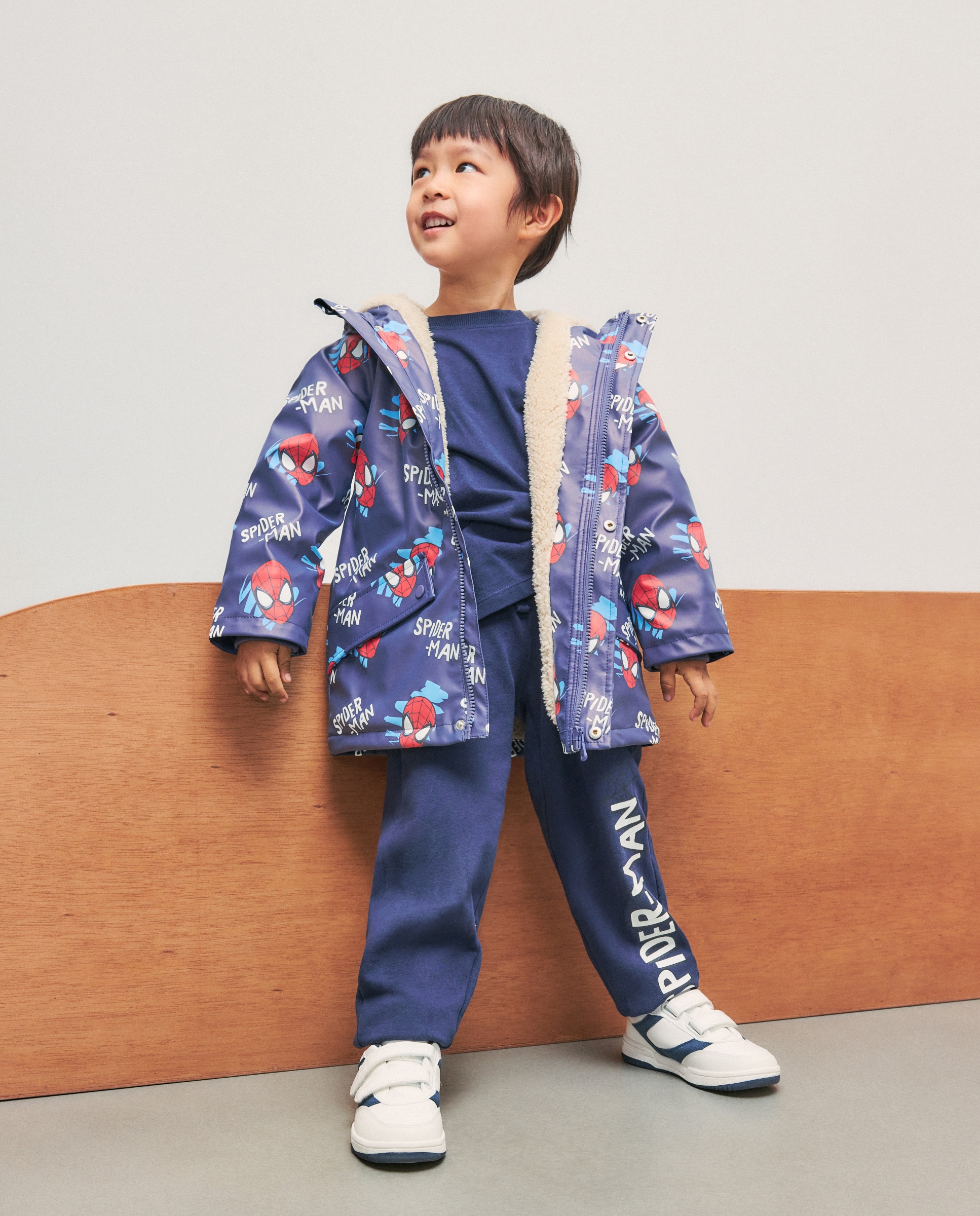 Parka Engomada Homem-Aranha Azul-marinho-2