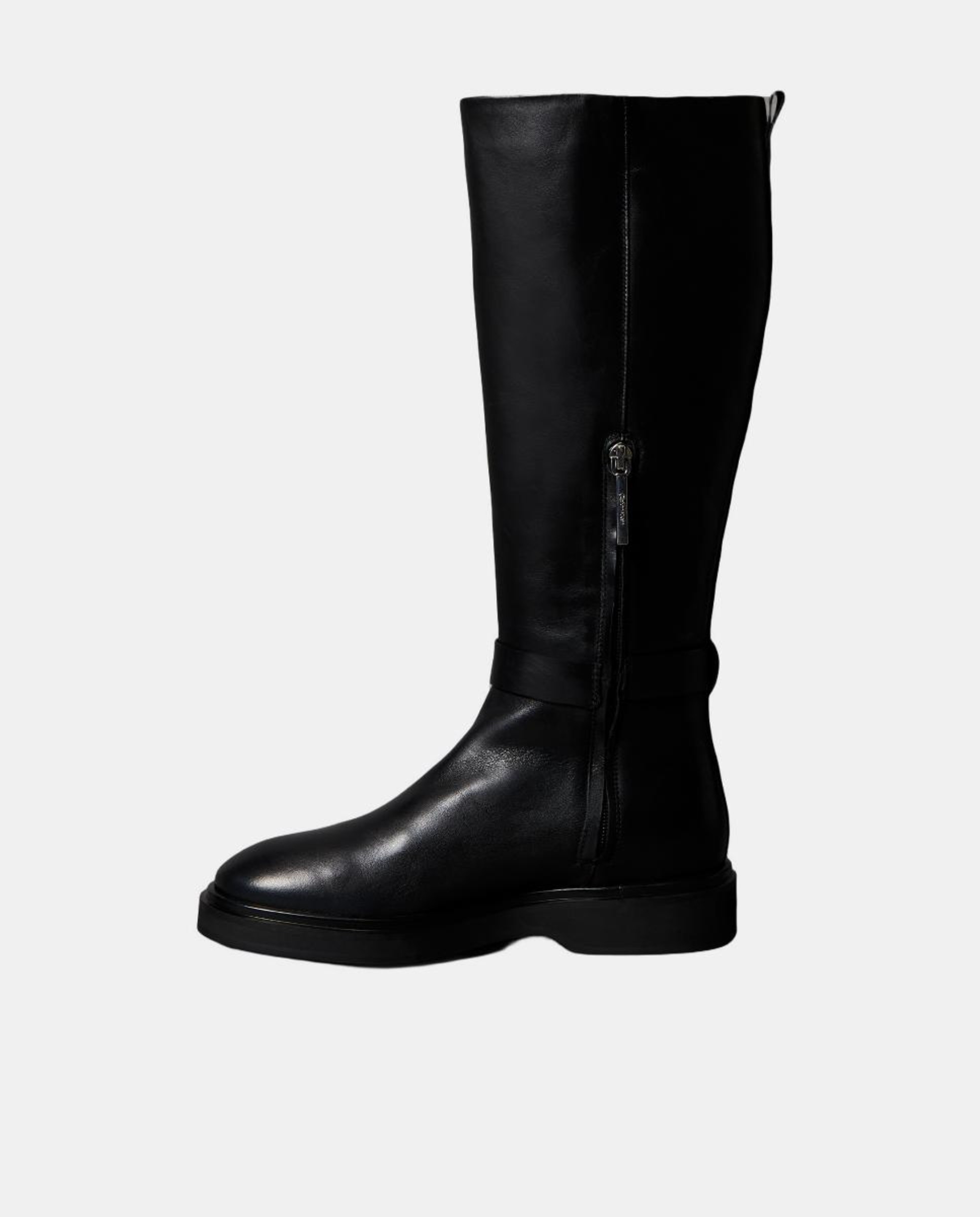 Botas Altas Rasas em Pele Preto-5