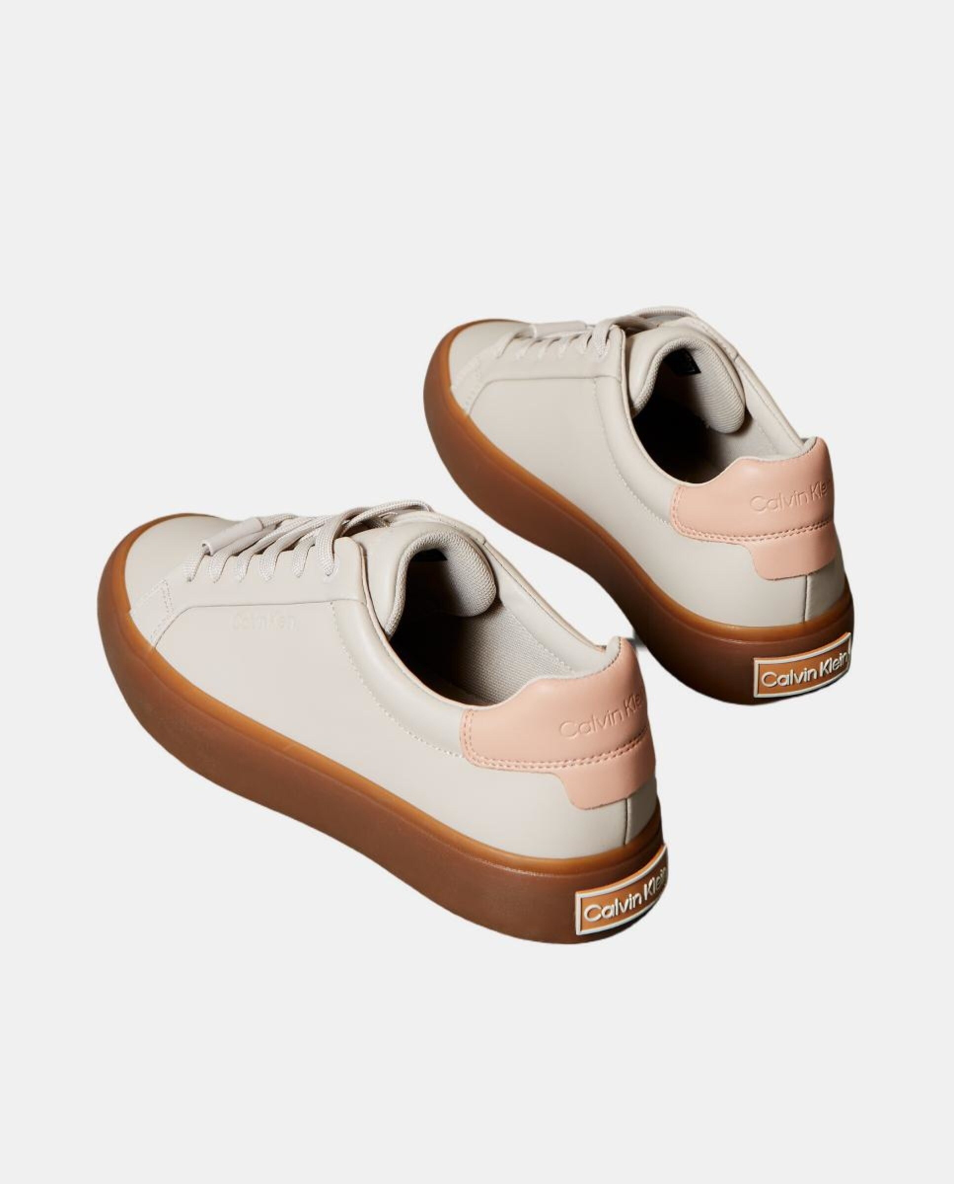 Sapatilhas Baixas em Pele Natural-3