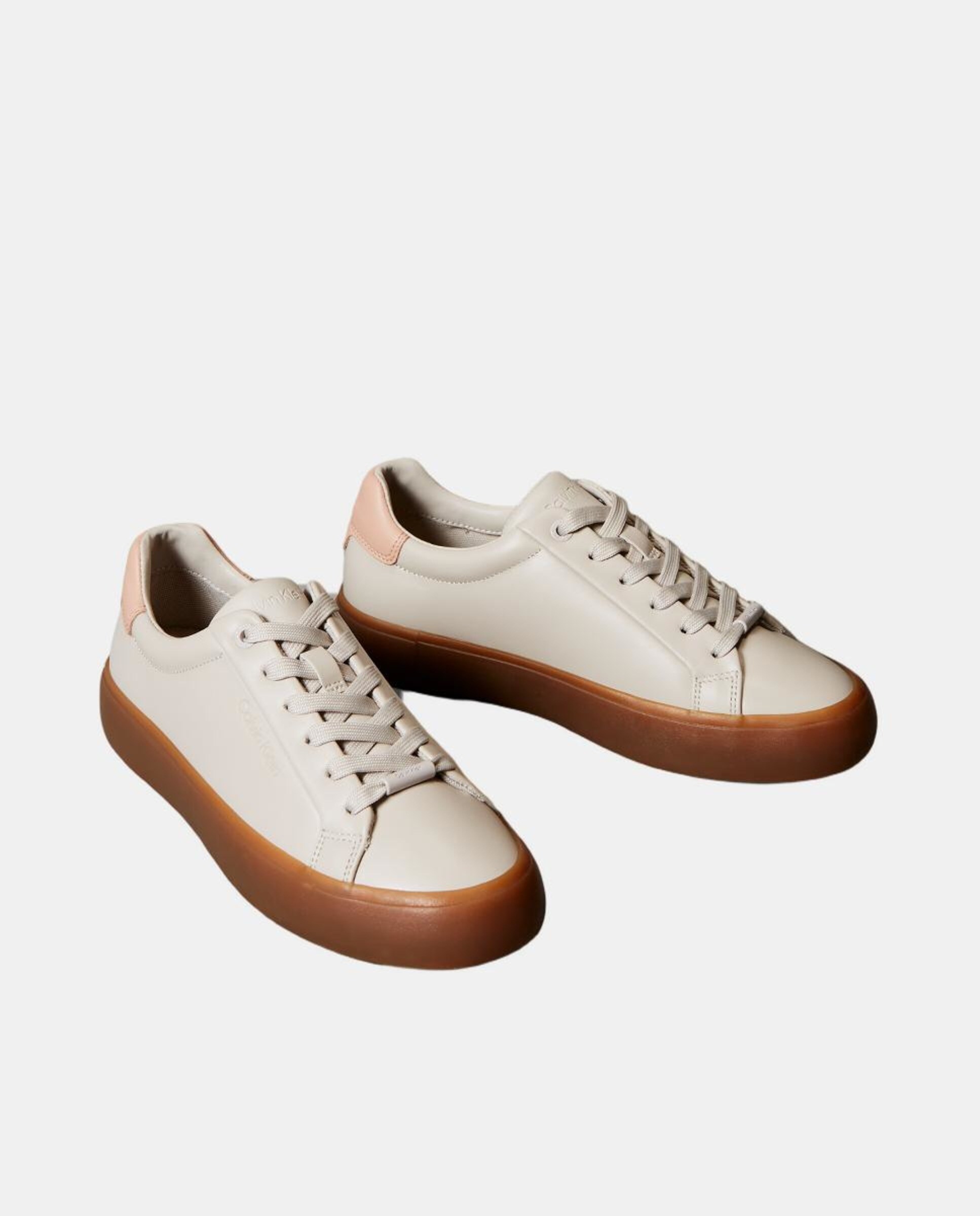 Sapatilhas Baixas em Pele Natural-2