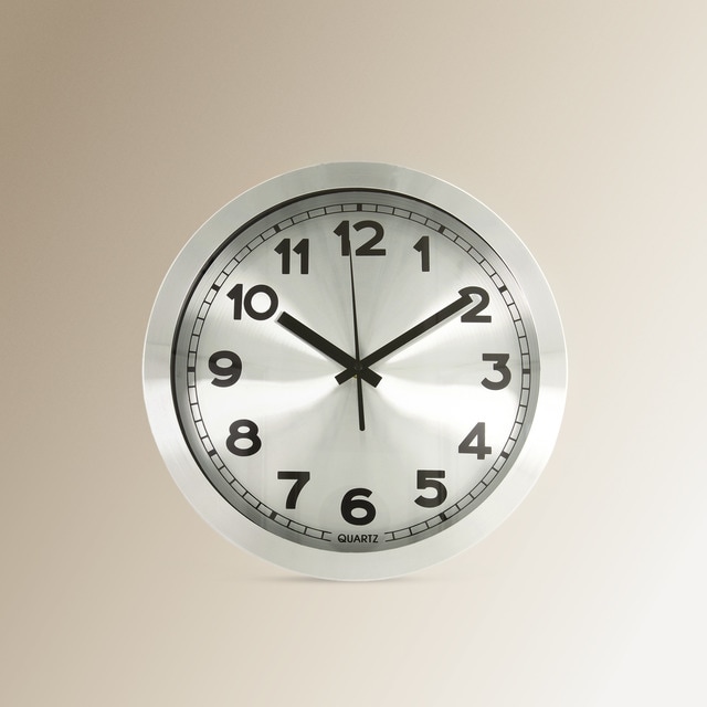 Imagen 0 de Reloj de pared plateado con fondo plata Dublín El Corte Inglés