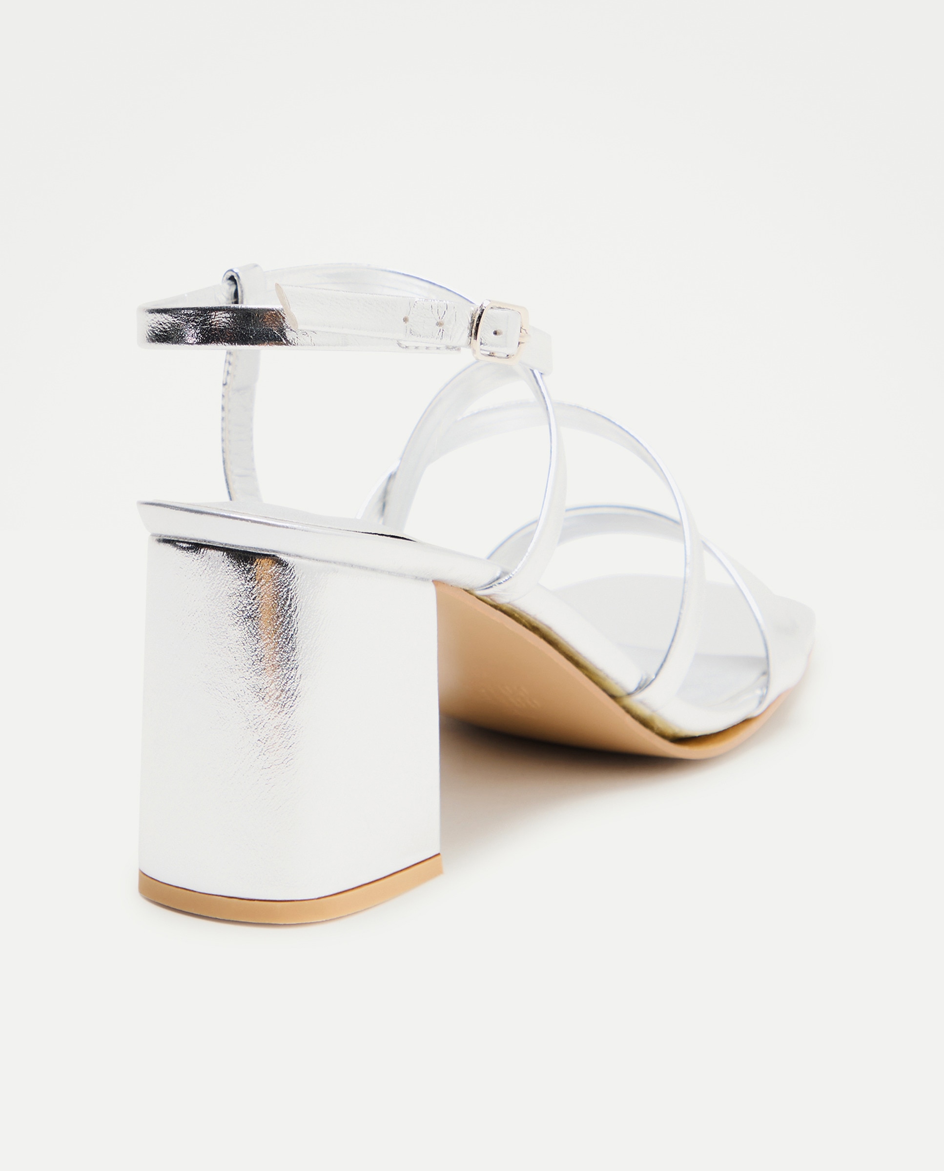 Sandálias de Tacão Médio Prata-3