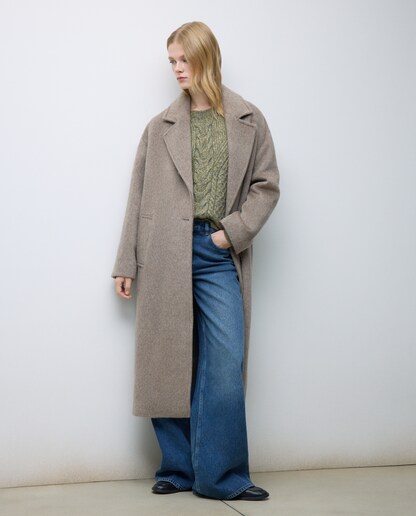 Imagen 0 de Abrigo largo liso de mujer