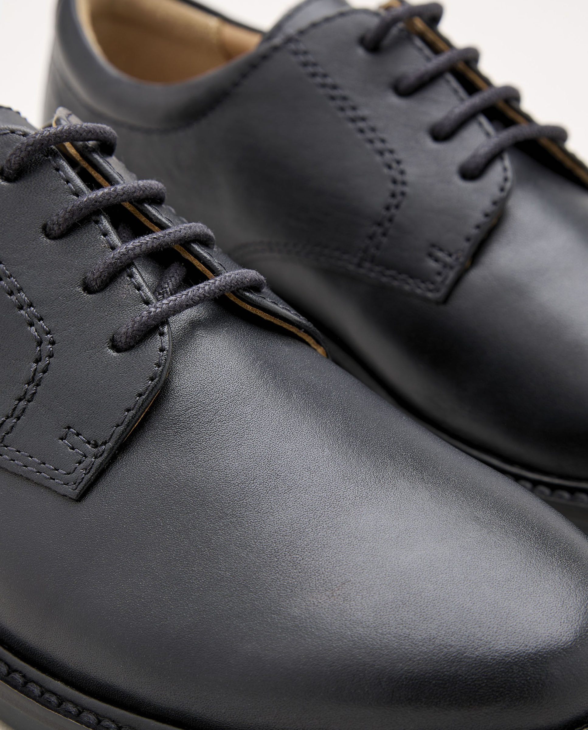 Sapatos em Pele com Atacadores Azul-marinho-5