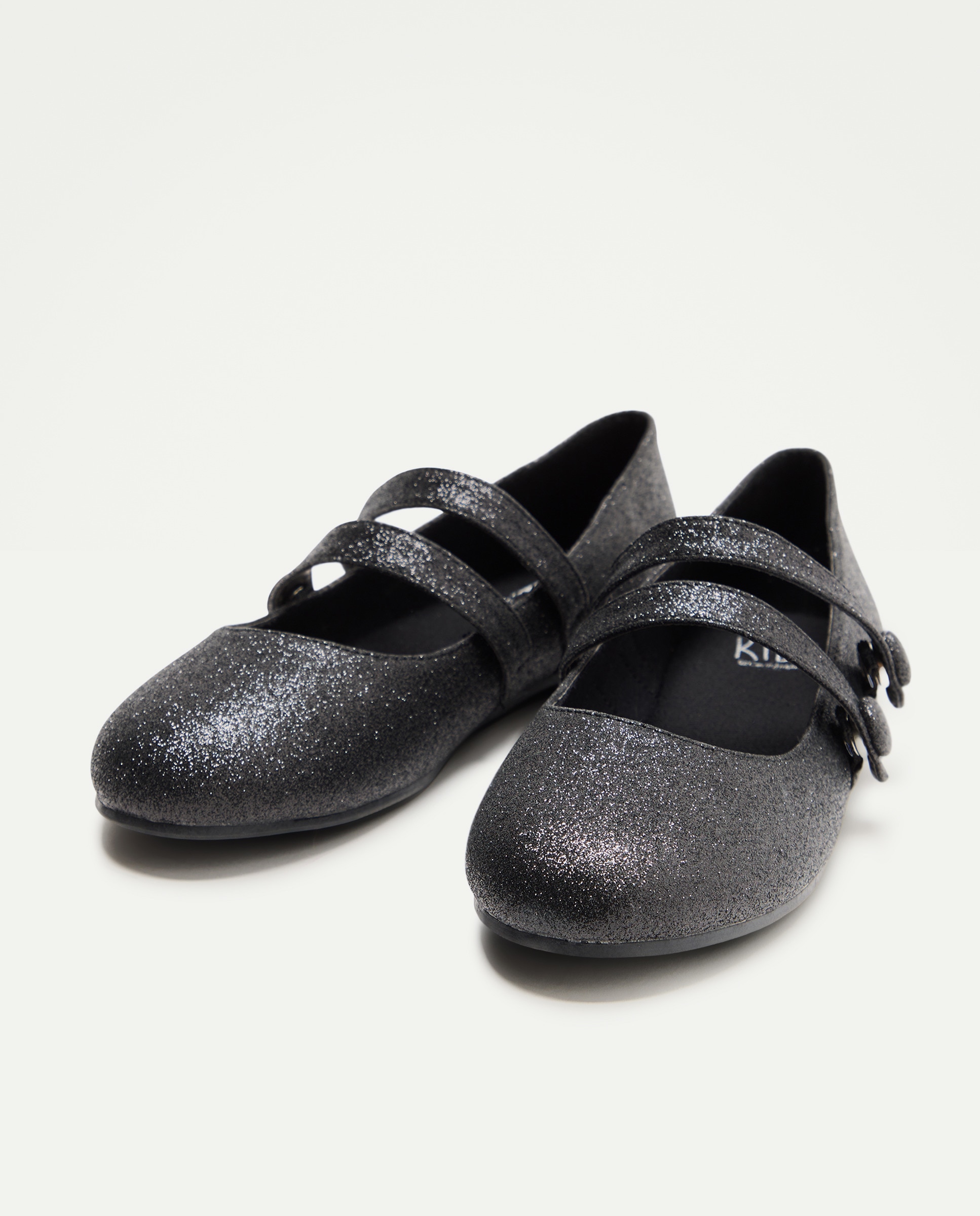 Sabrinas de Glitter com Elástico Duplo e Biqueira Redonda Preto-2