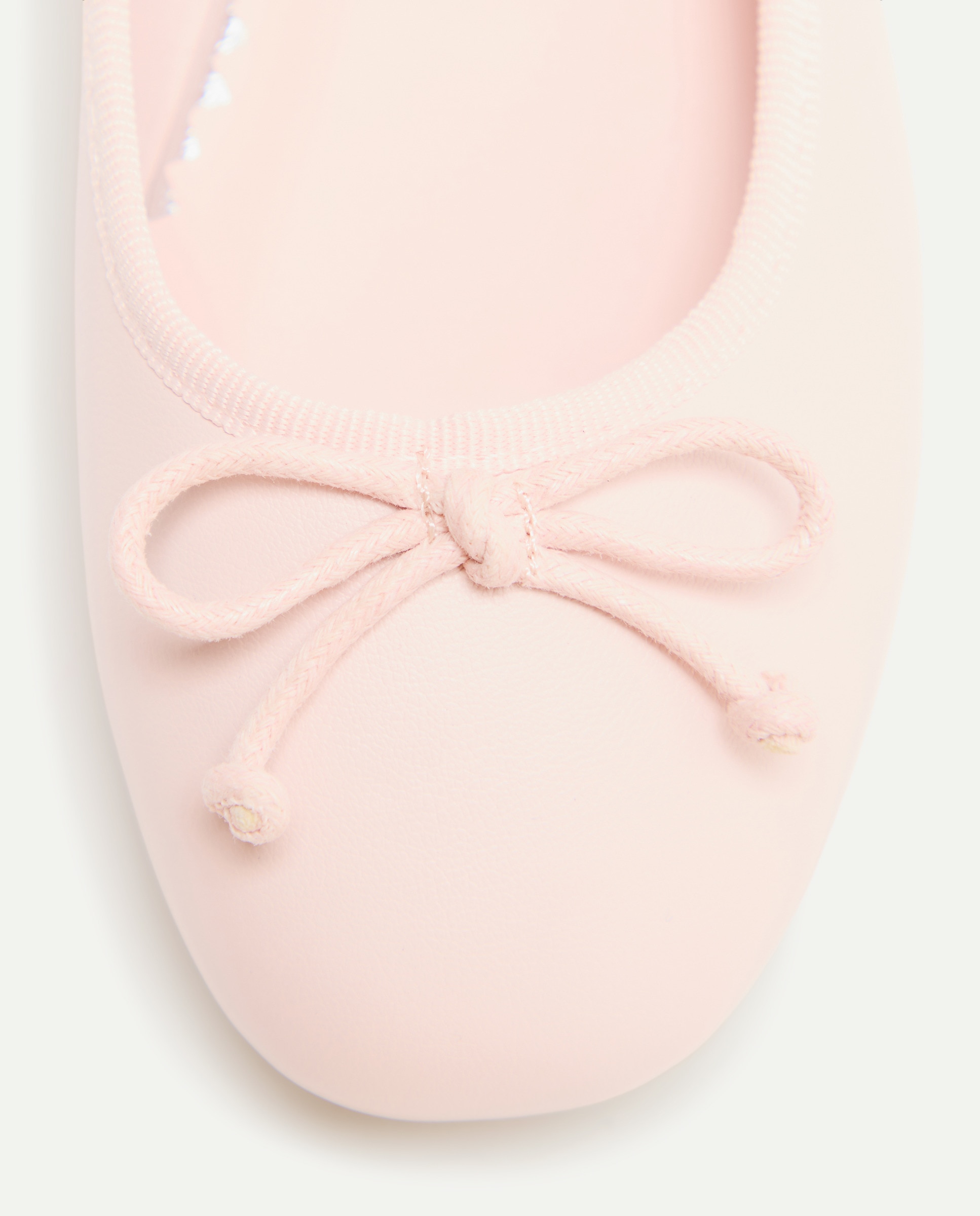 Sabrinas Básicas com Biqueira Redonda 200 Rosa-5