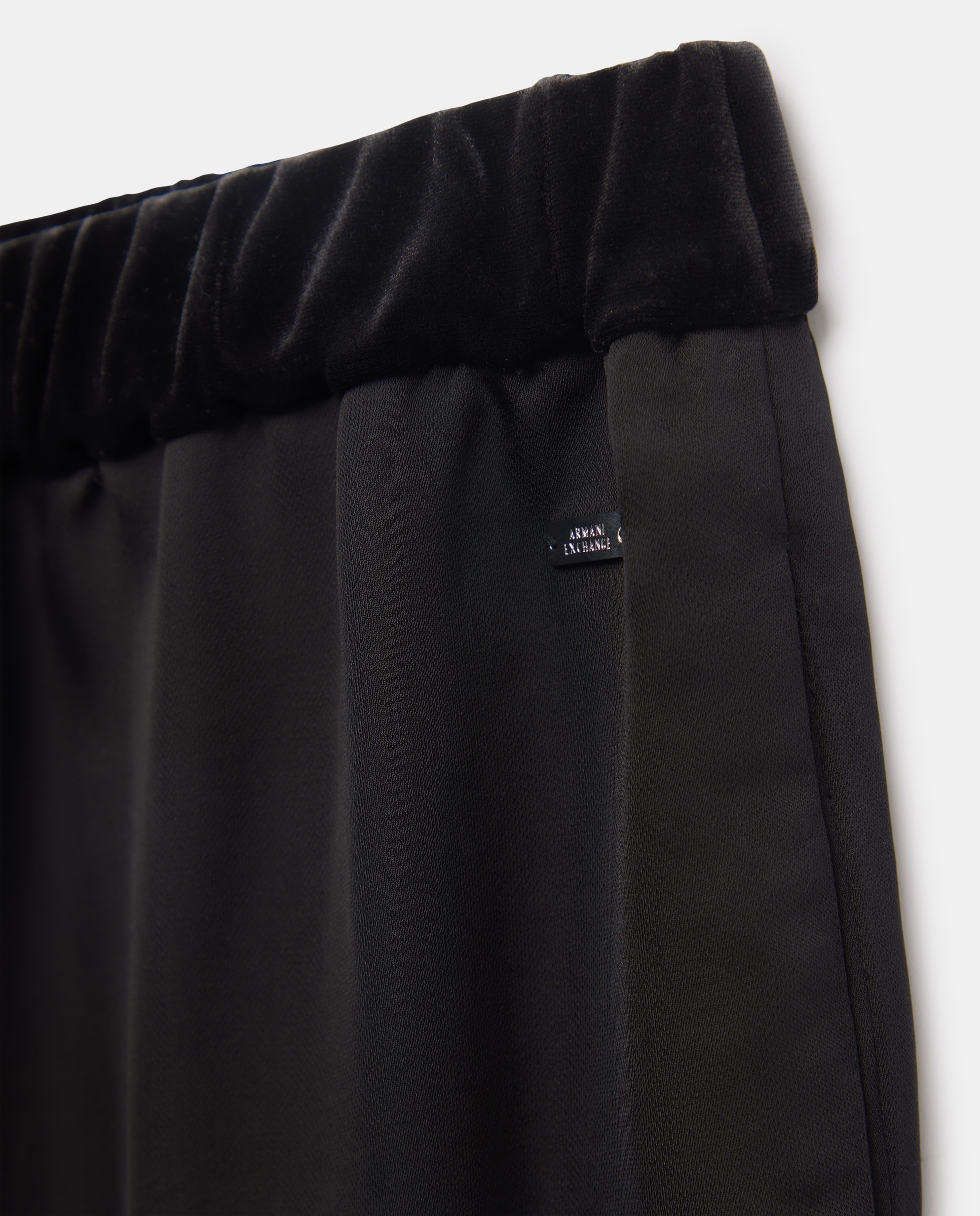 Calças em Cetim com Detalhe Lateral Preto-5