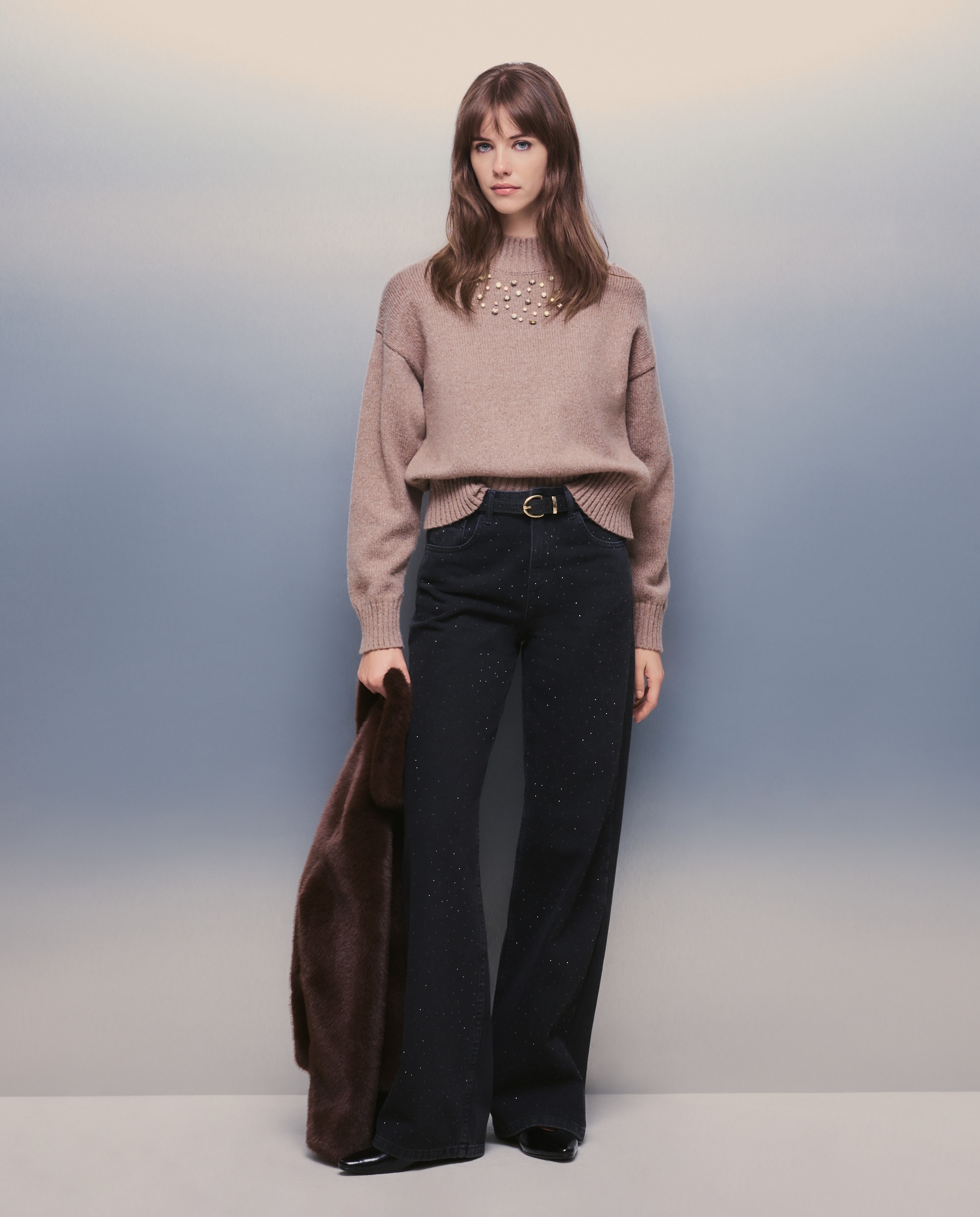 Camisola de Malha de Meia Gola com Aplique de Pedras no Peito Vison-2