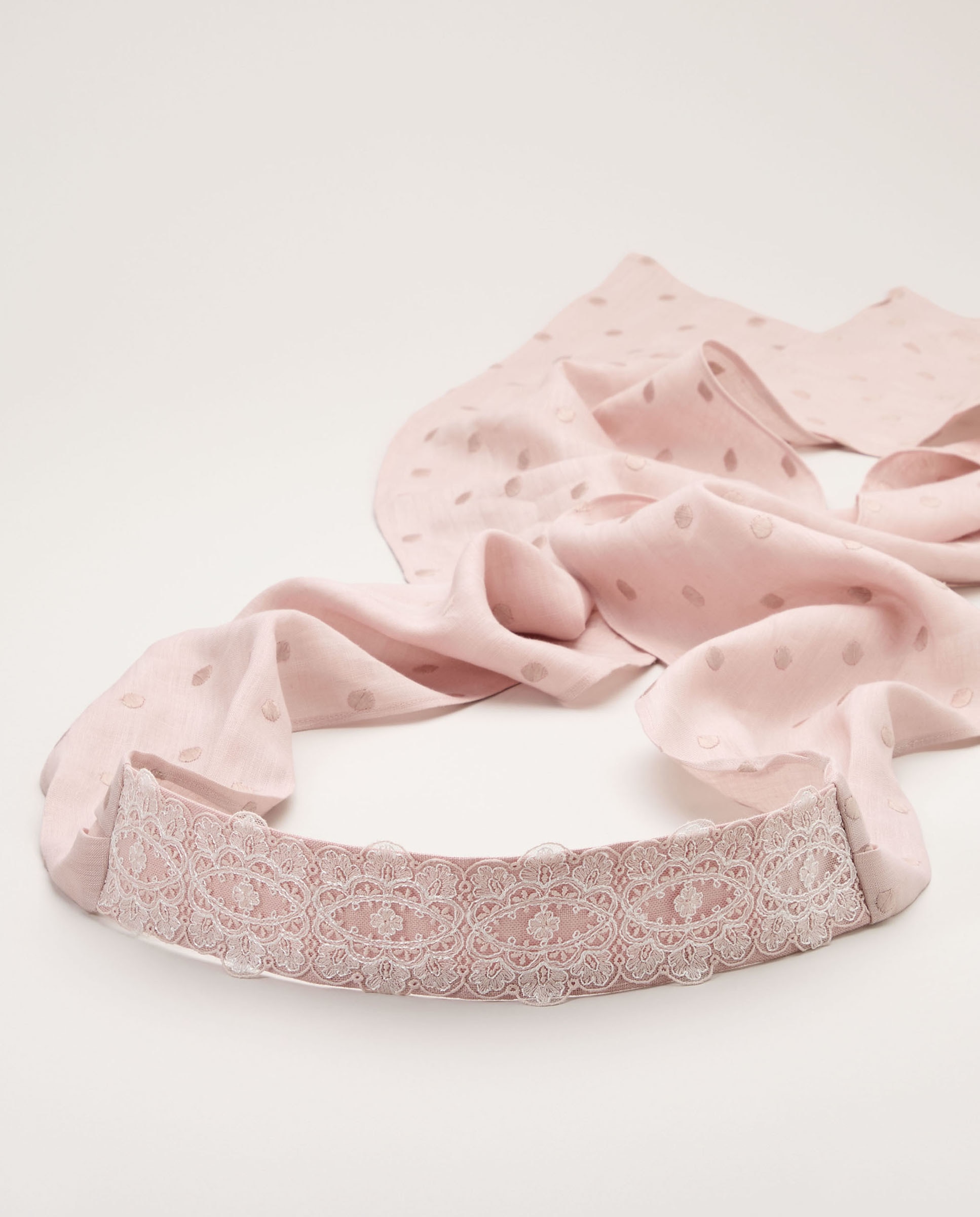 Imagem 0 de Faixa de Linho e Renda