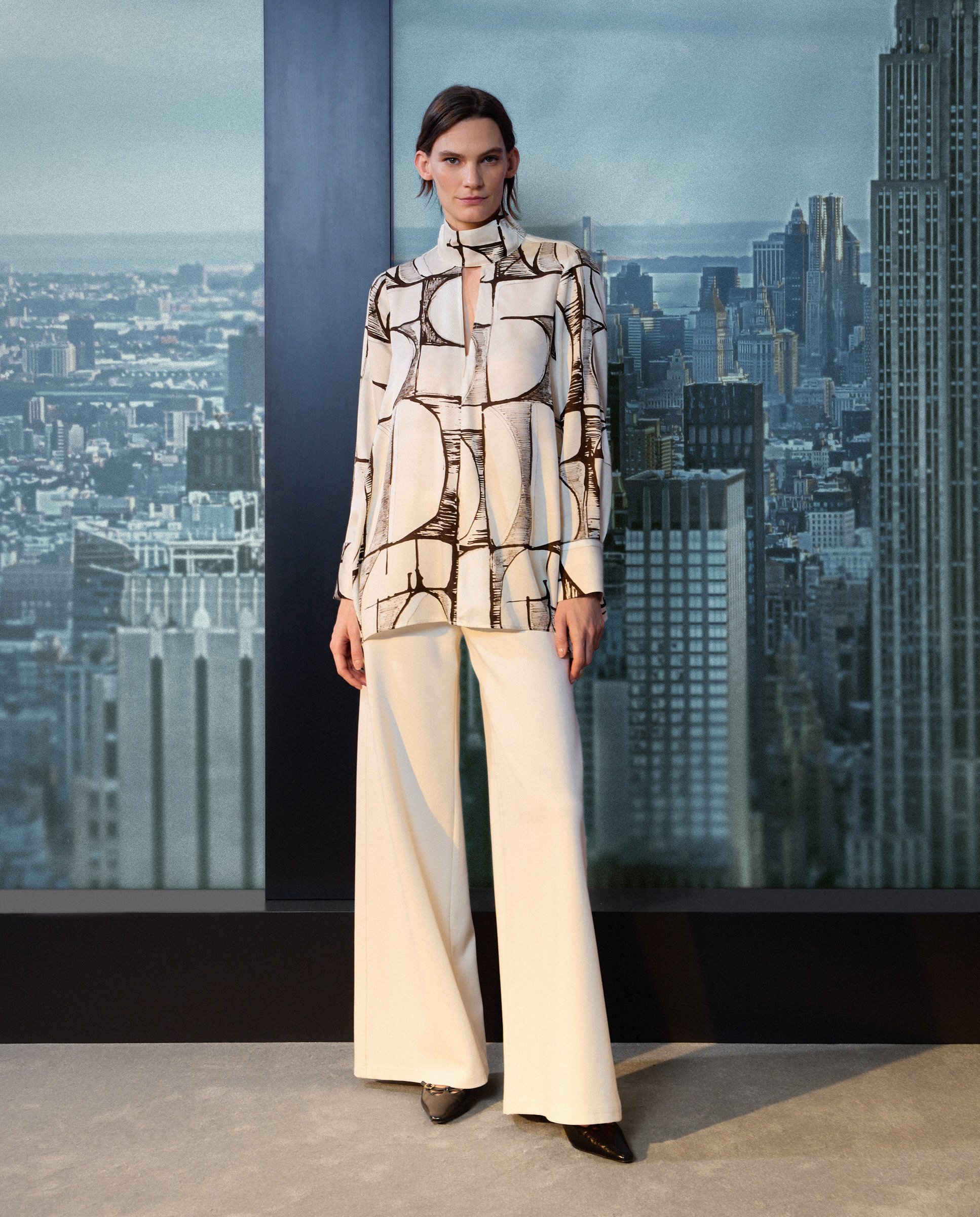 Blusa com Estampado de Letras Branco-3