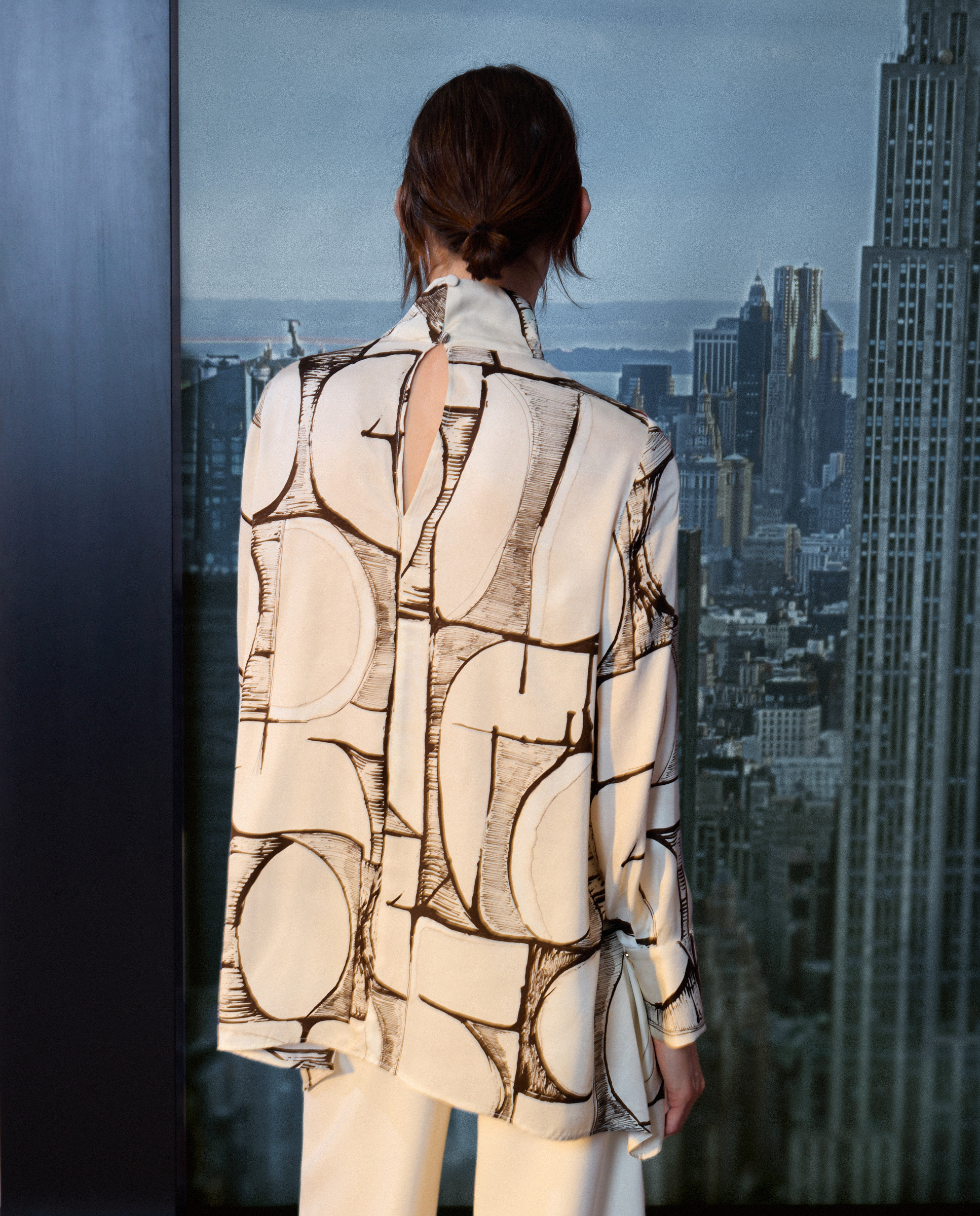 Blusa com Estampado de Letras Branco-2