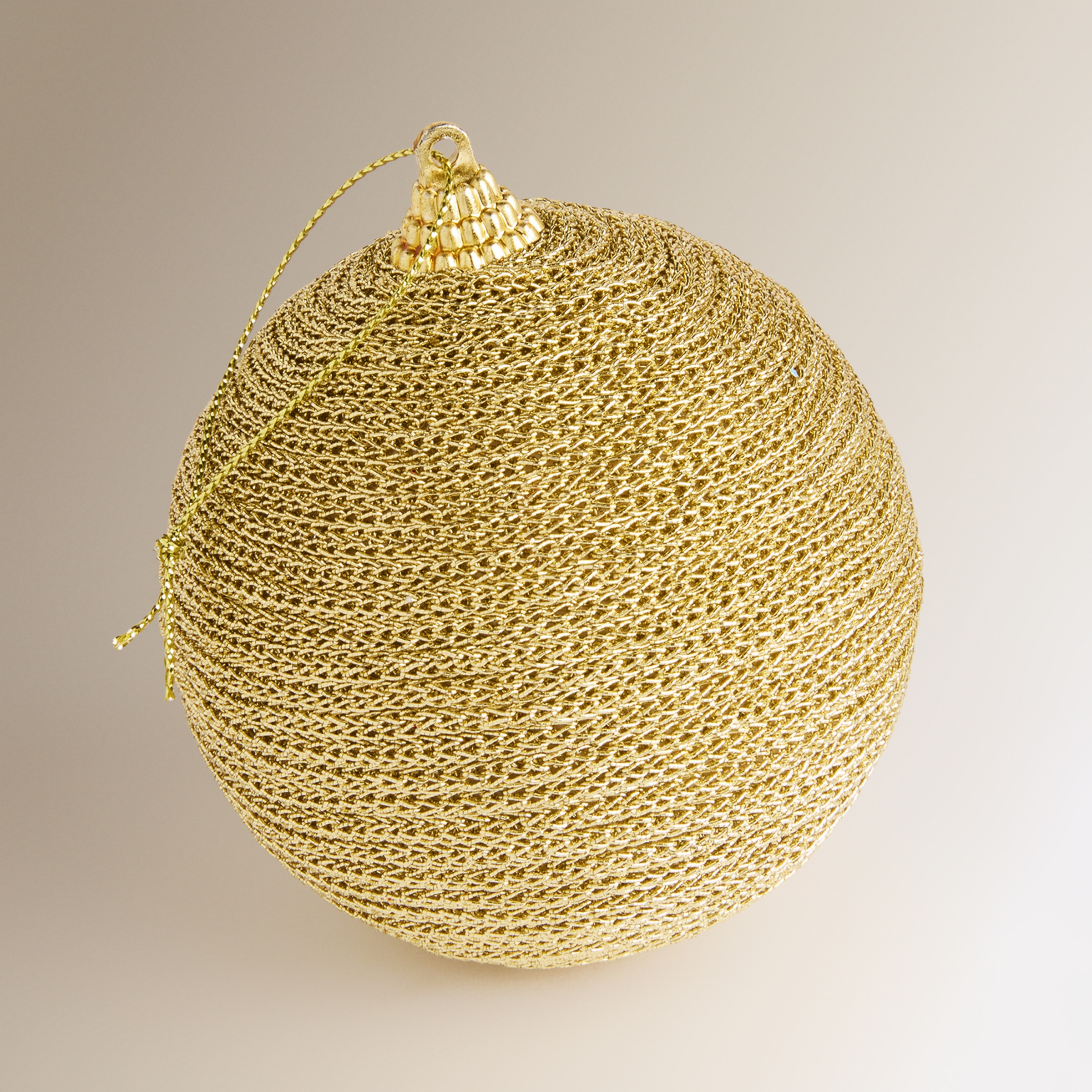 Conjunto de 4 Bolas com Corrente Ouro-2