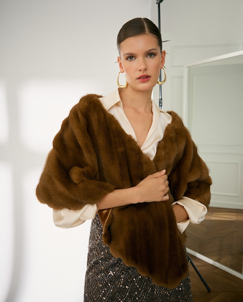 Estola de Pelo Liso Castanho-claro-2