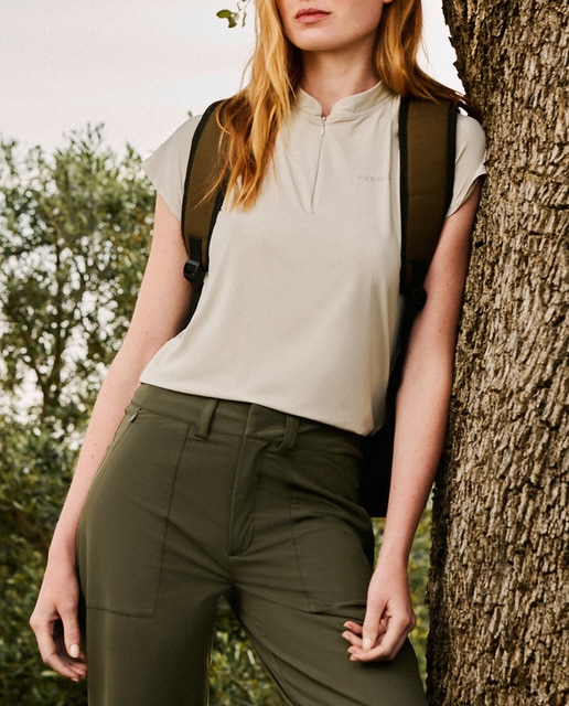 Imagen 0 de Camiseta técnica de mujer con cremallera