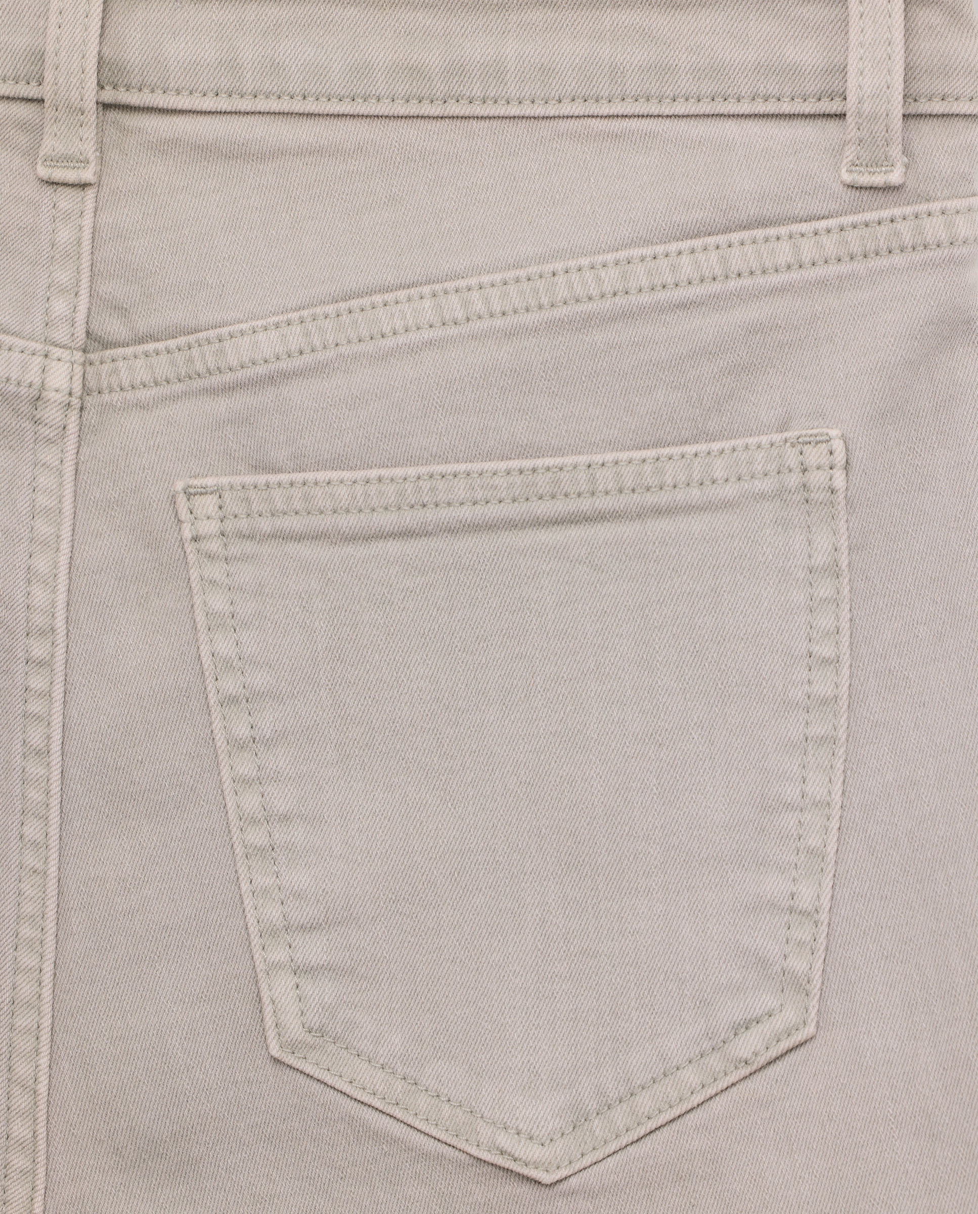 Pantalón de mujer cropped flare desflecado Gris claro-5