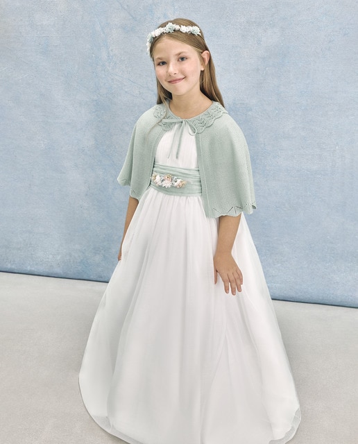 Imagen 0 de Bolero cuello con volantito de niña