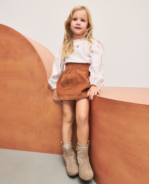 Imagem 0 de Saia de Bombazina com Folho e Bolsos de Plastrão