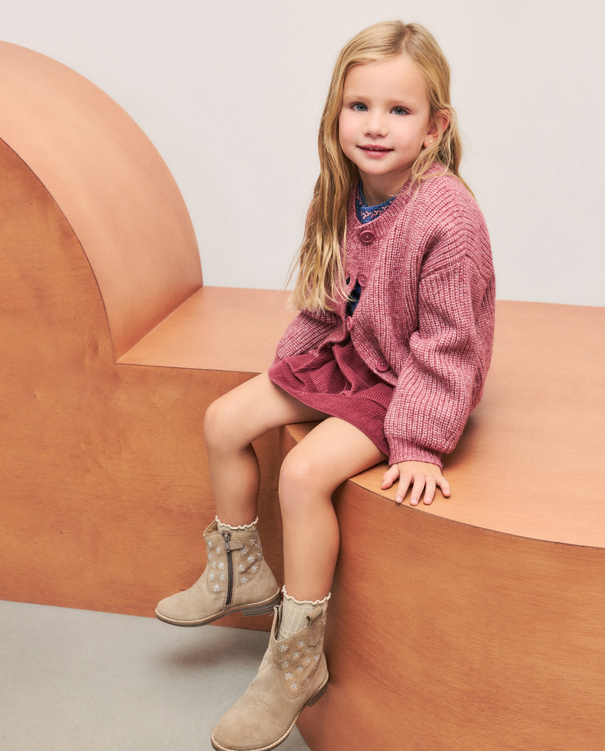 Fraque com Decote Redondo e Fecho de Botões 291 Beringela-2