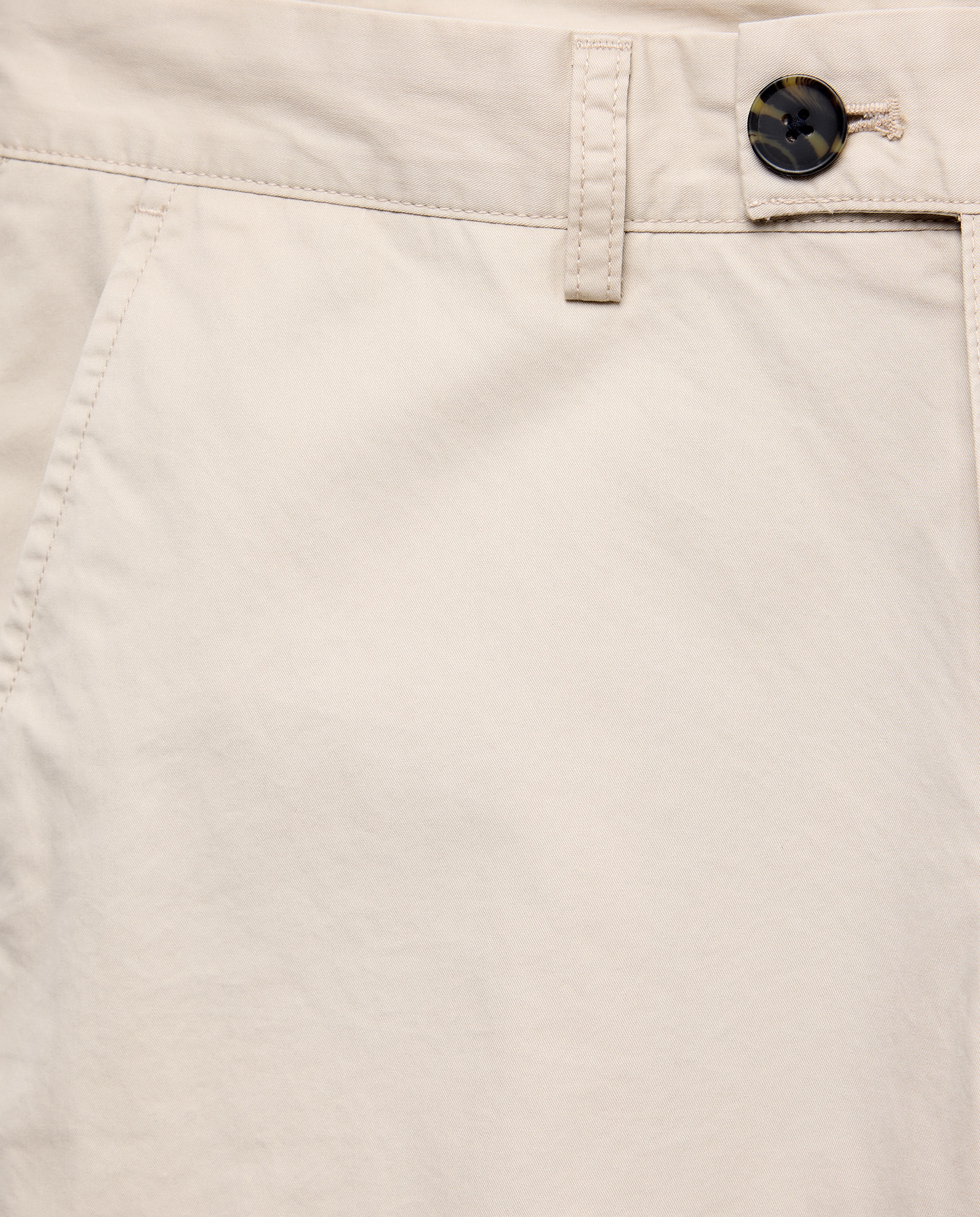 Pantalón hombre chino básico Visón claro-5