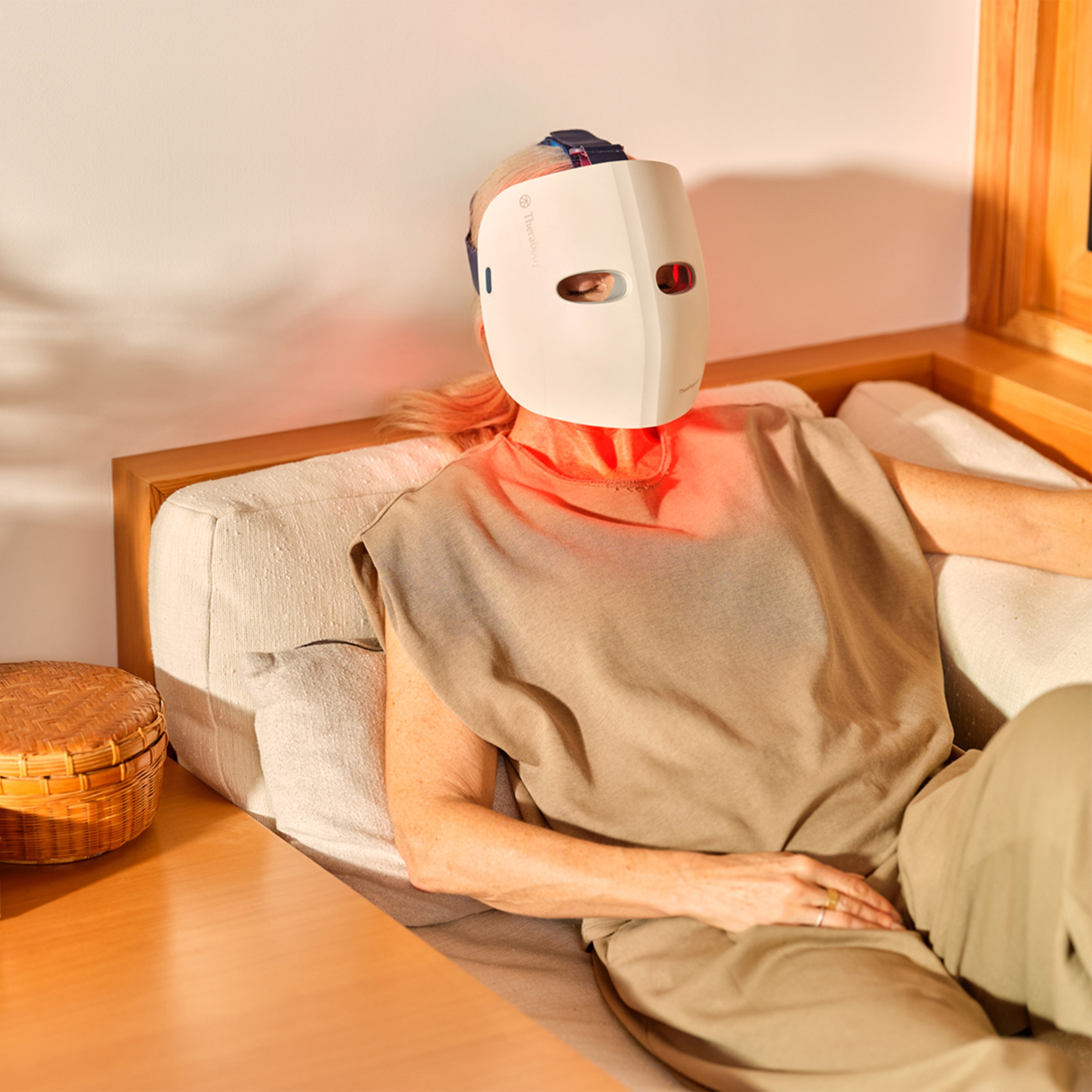 TheraFace Mask Glo Branco-12