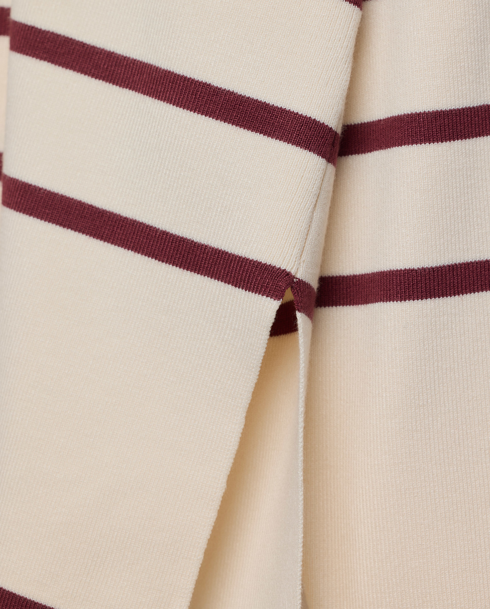 Camisola de Malha às Riscas com Aberturas e Decote Redondo Vermelho-6