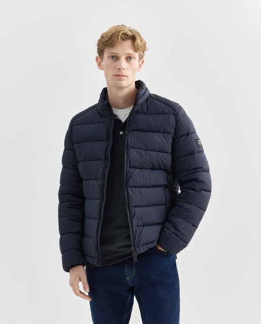 Imagen 0 de Cazadora de hombre con dos bolsillos laterales