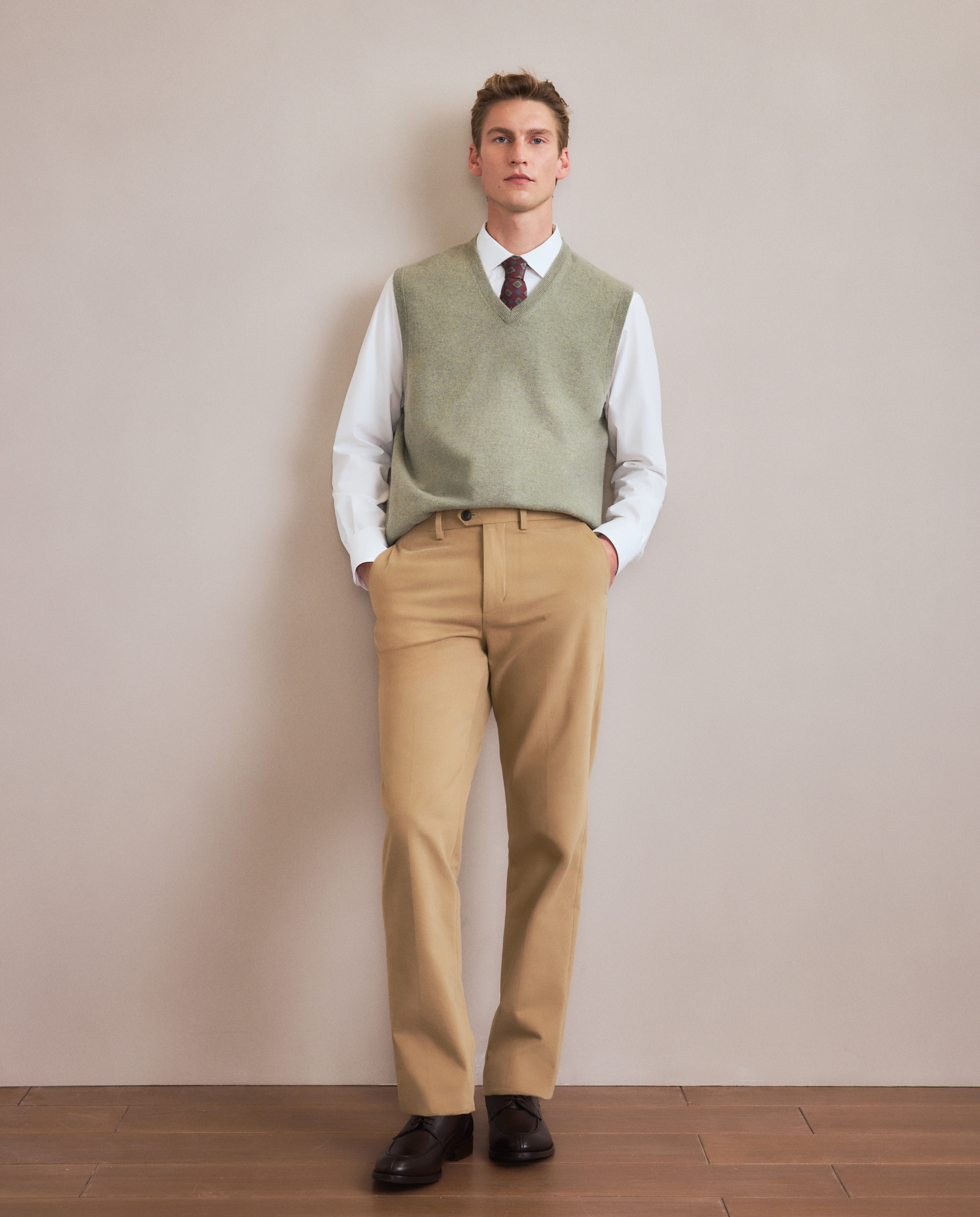 Imagem 0 de Colete Fechado Liso de Caxemira