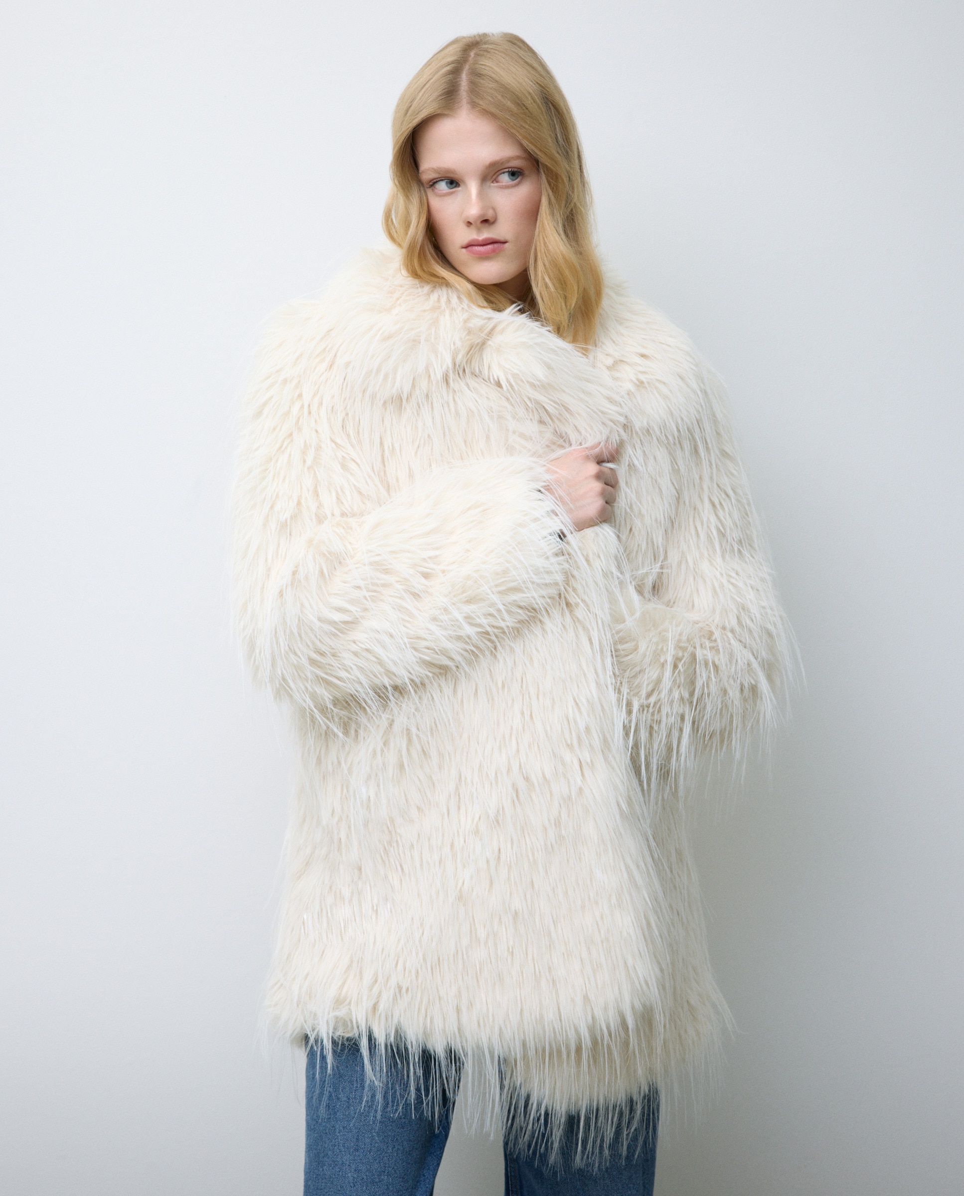 Casaco de Pelo Mongólia 120 Cru-5