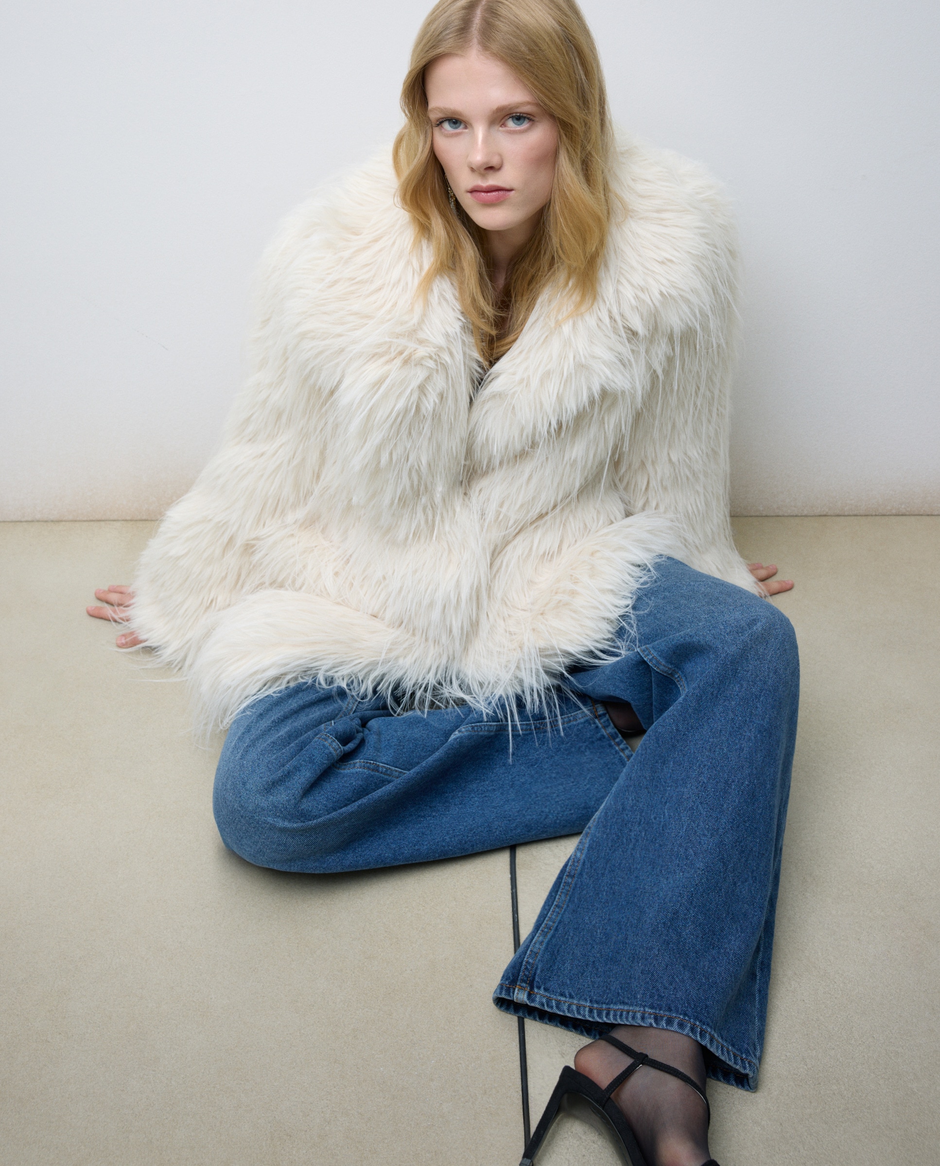 Casaco de Pelo Mongólia 120 Cru-1