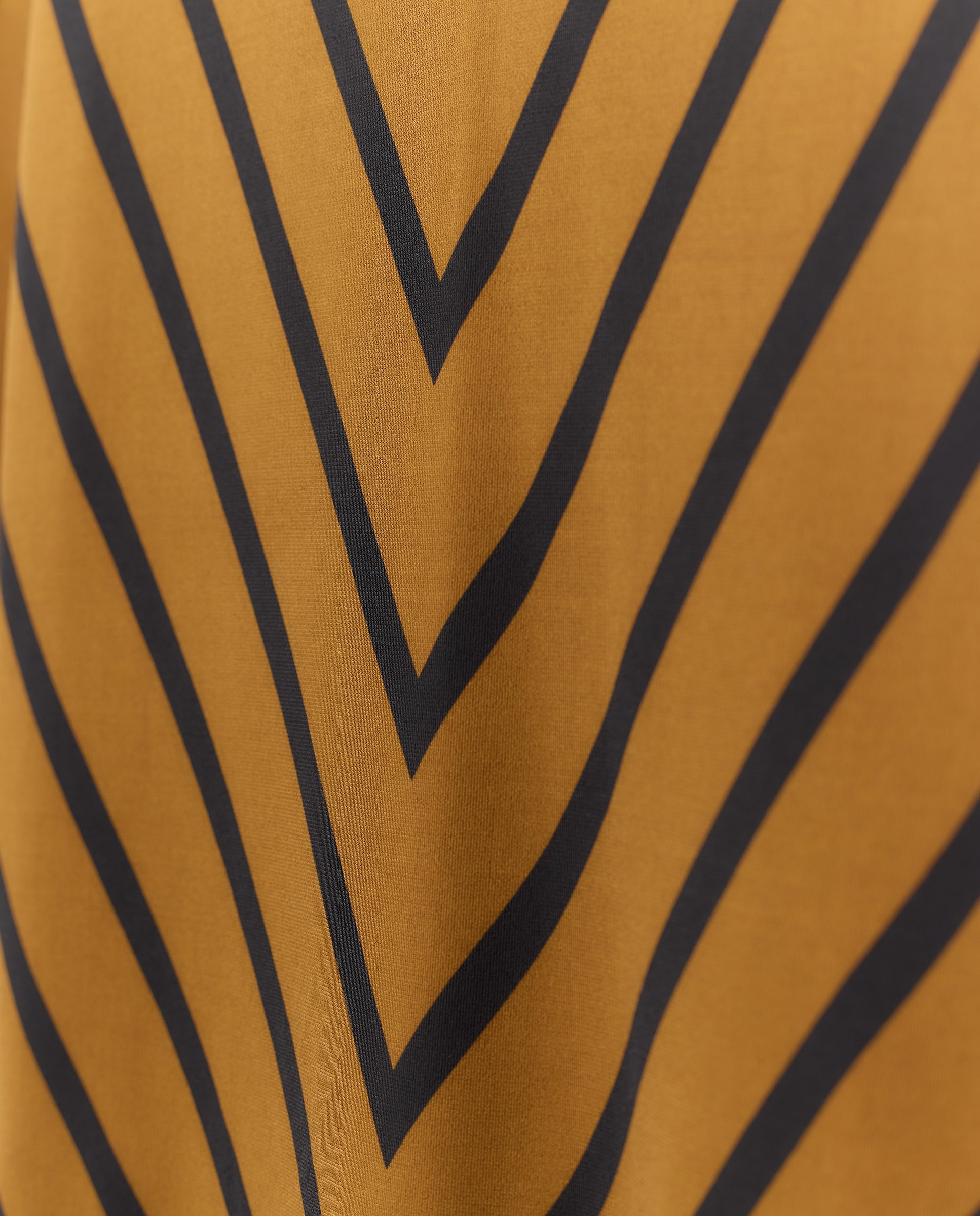 Camisola de Manga Comprida e Decote em Bico Castanho-6